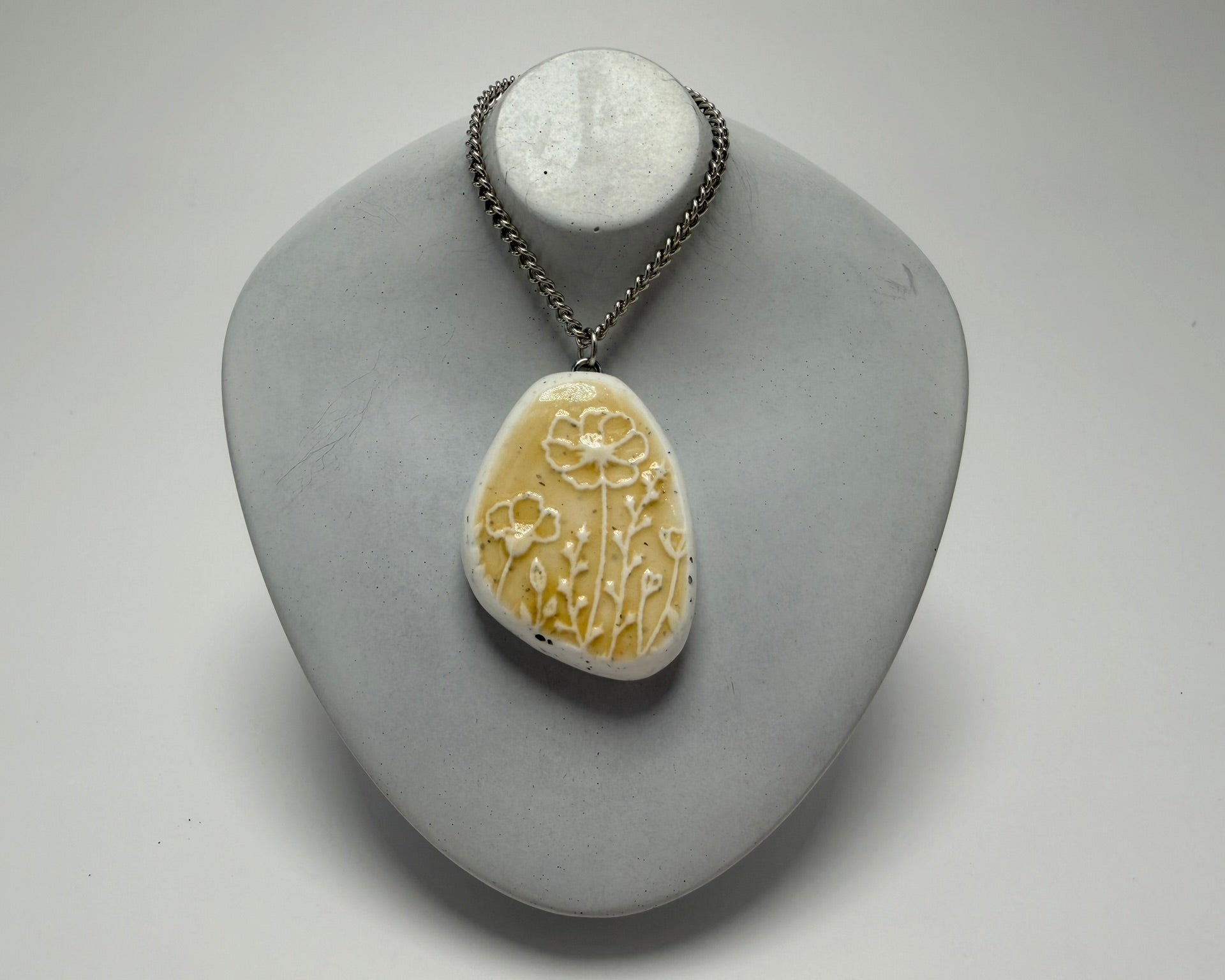 Beige Wildflower Pendant Necklace - Pearl Moon Creations