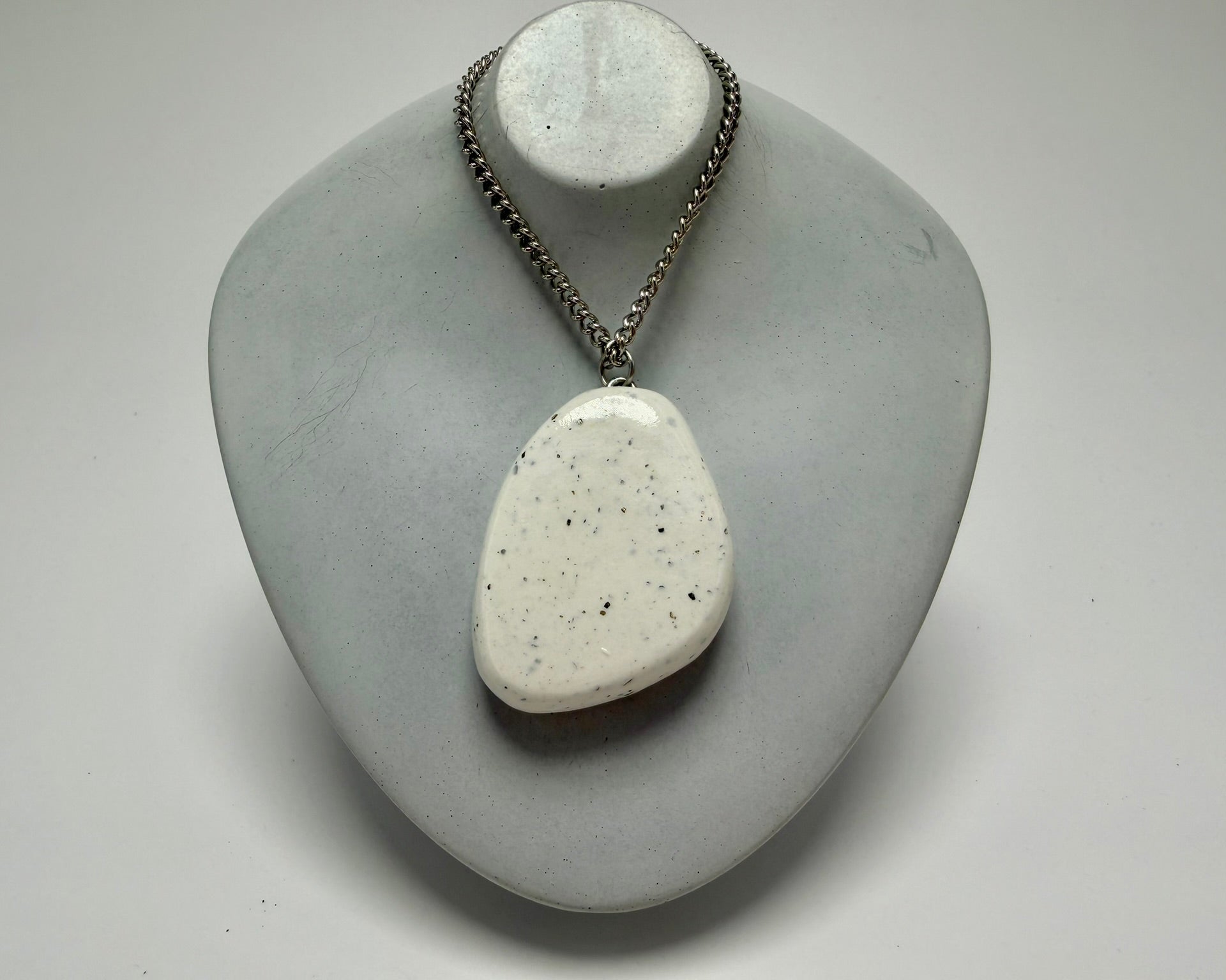 Beige Wildflower Pendant Necklace - Pearl Moon Creations