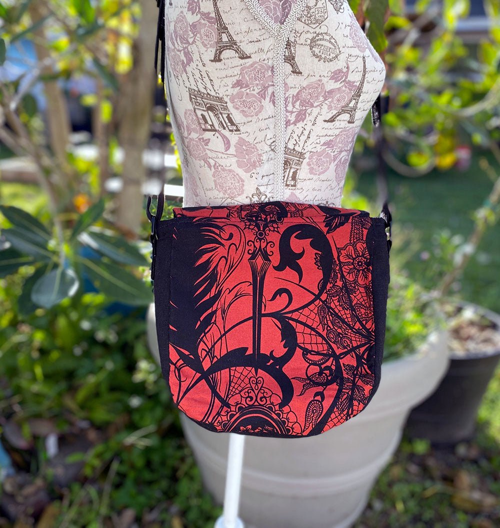 Black Widow Sandra Saddle Bag - Crossbody - Pearl Moon Creations