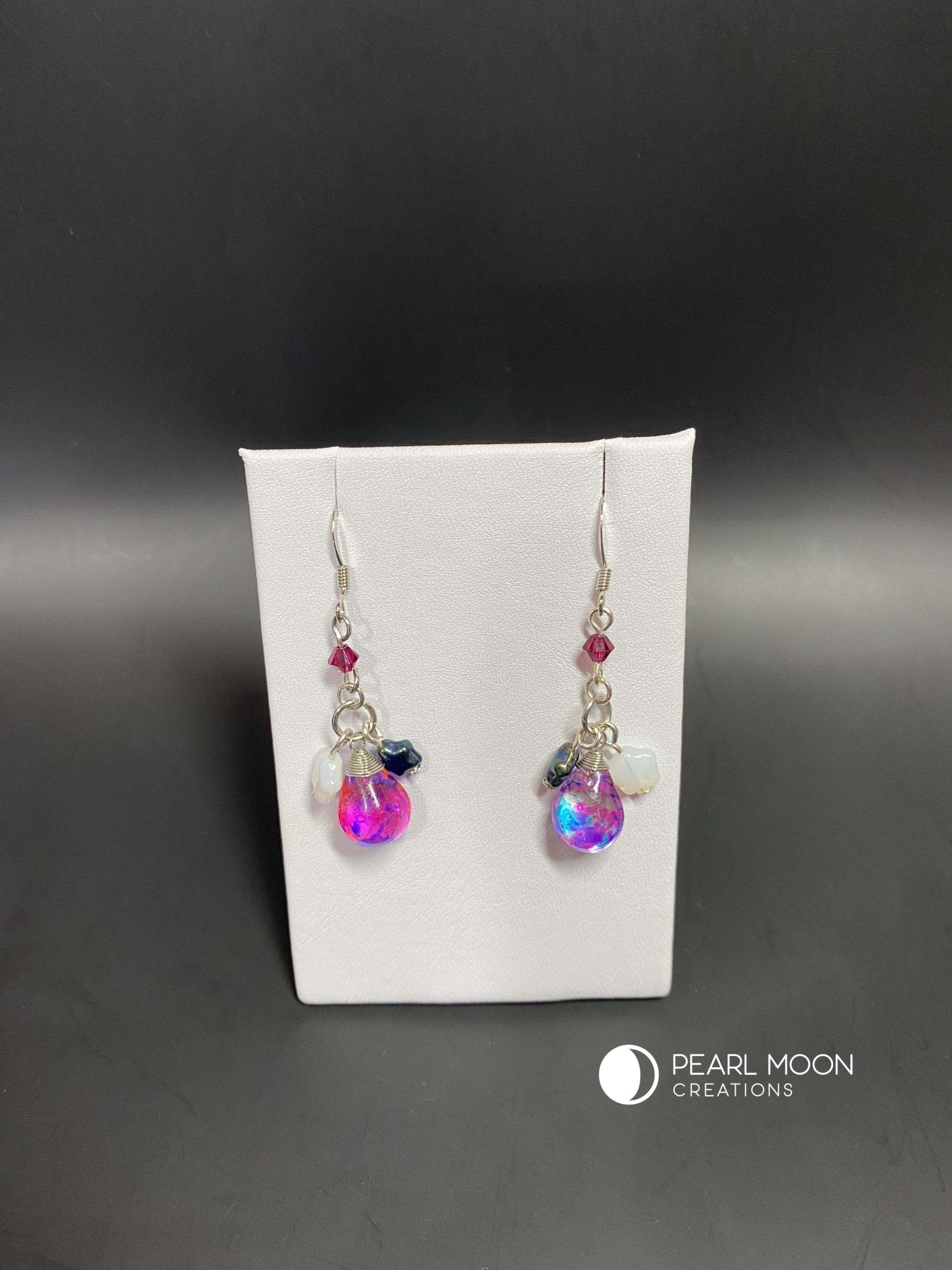 Dainty Star Dangle Earrings - Pearl Moon Creations