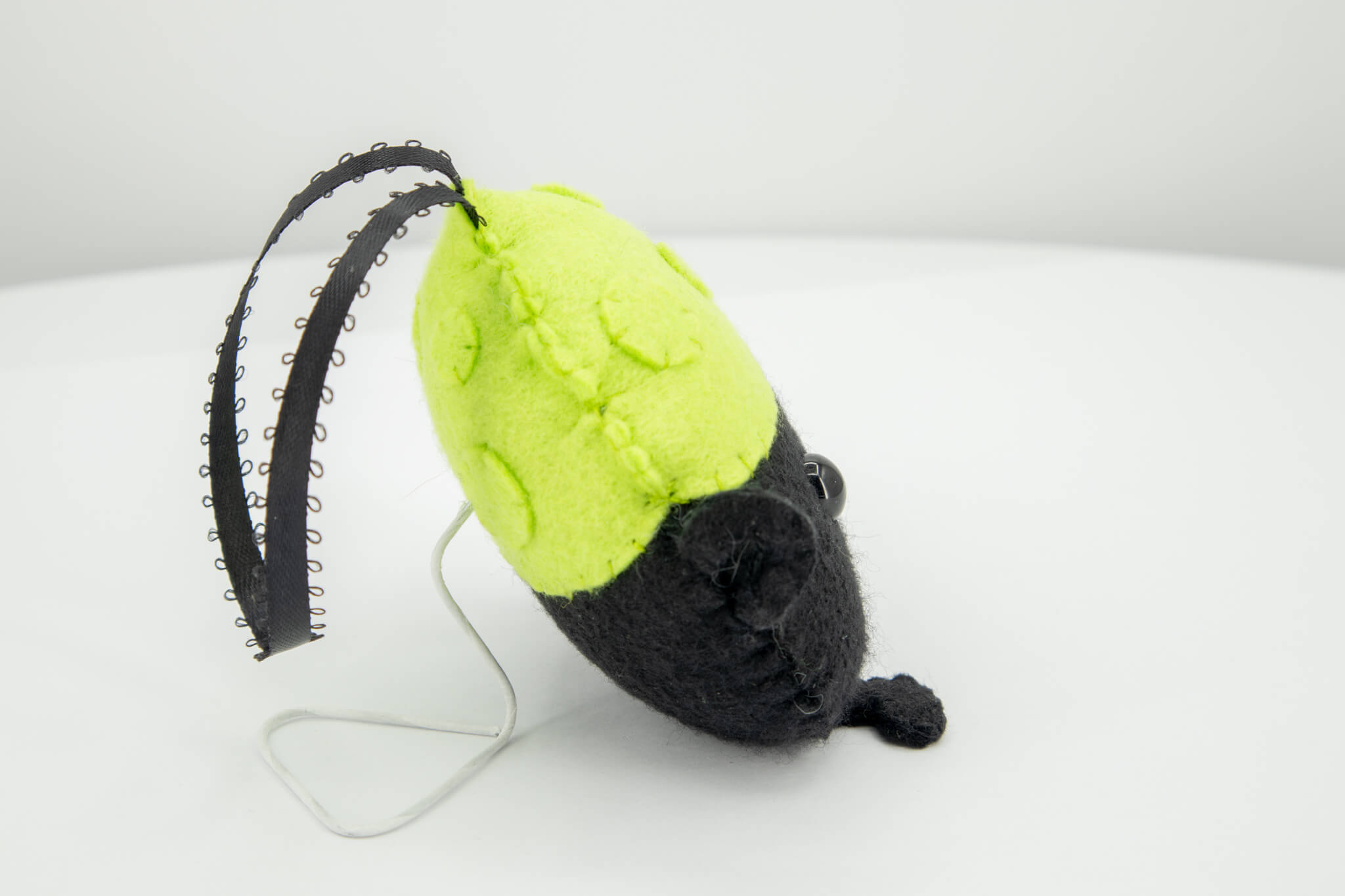 Felt Cauldron Ornament - Pearl Moon Creations