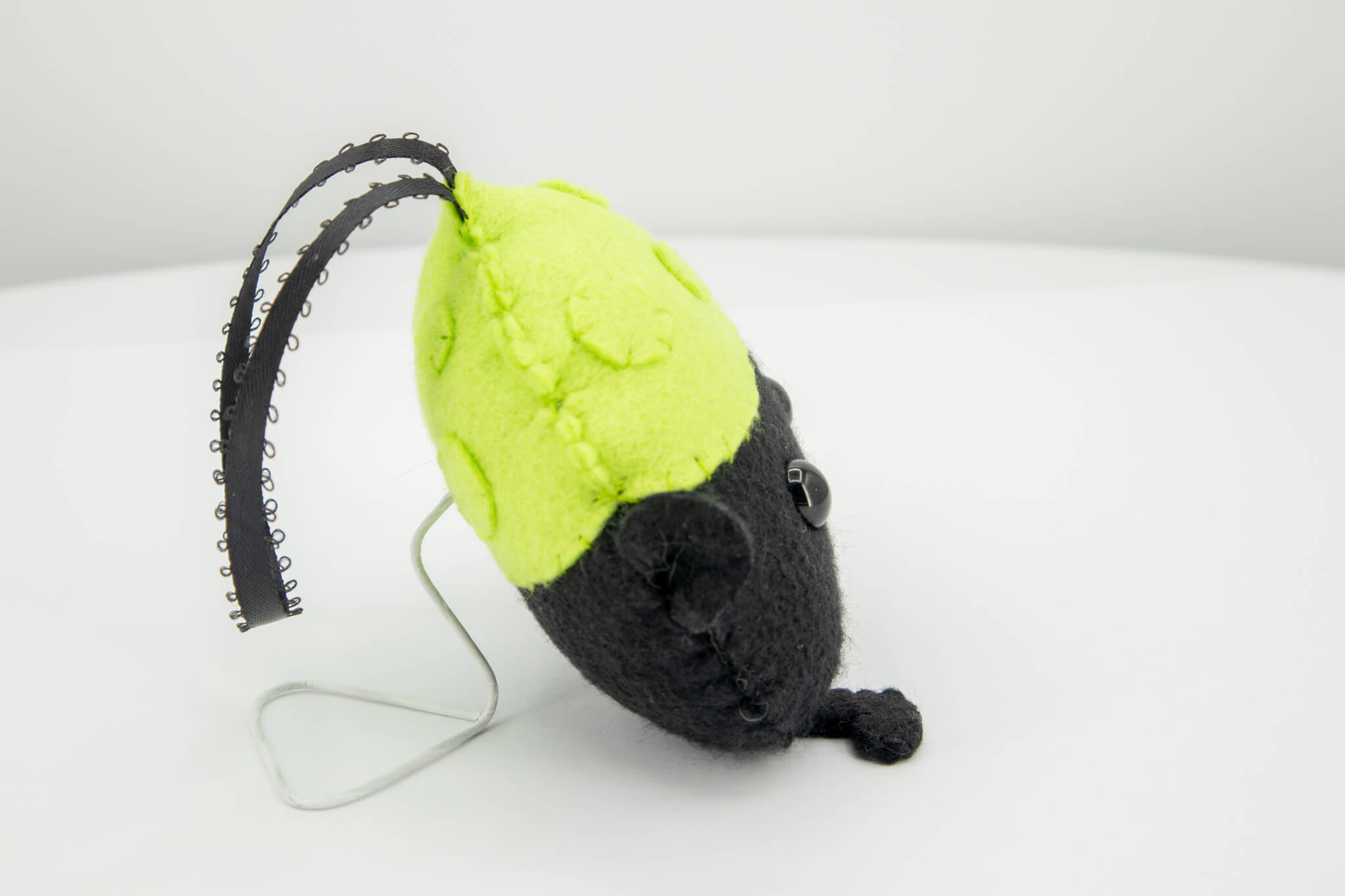 Felt Cauldron Ornament - Pearl Moon Creations
