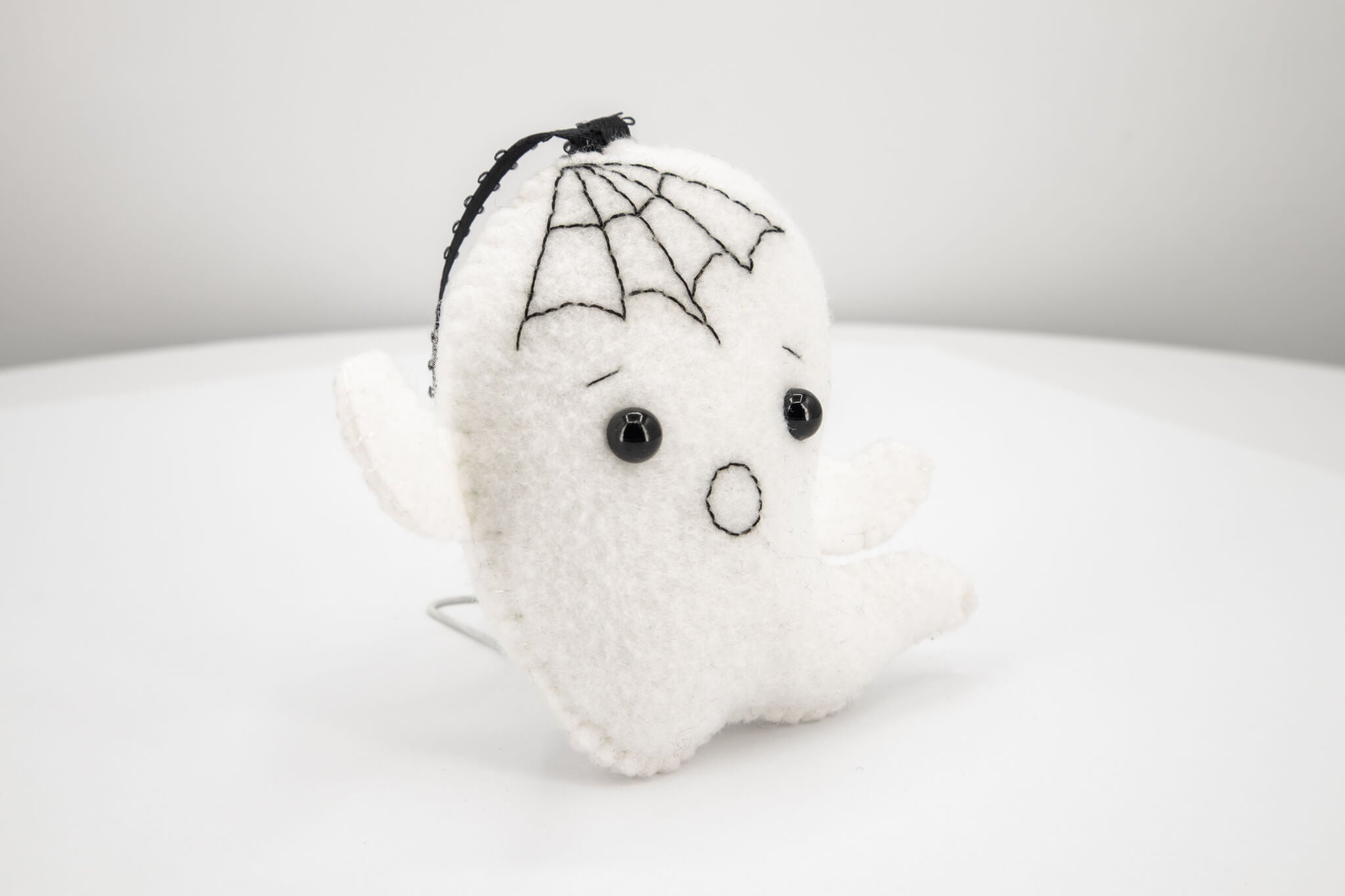 Felt Ghost Ornament - Pearl Moon Creations