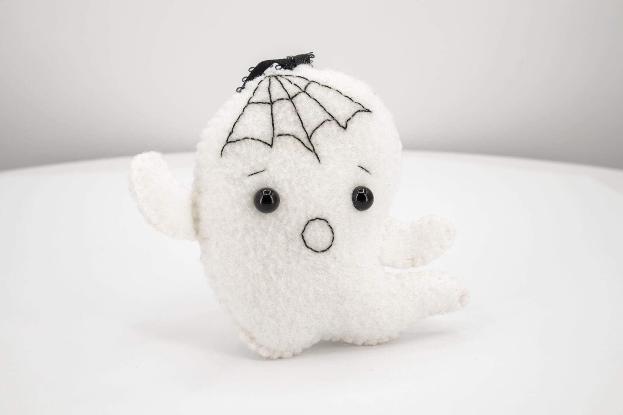 Felt Ghost Ornament - Pearl Moon Creations