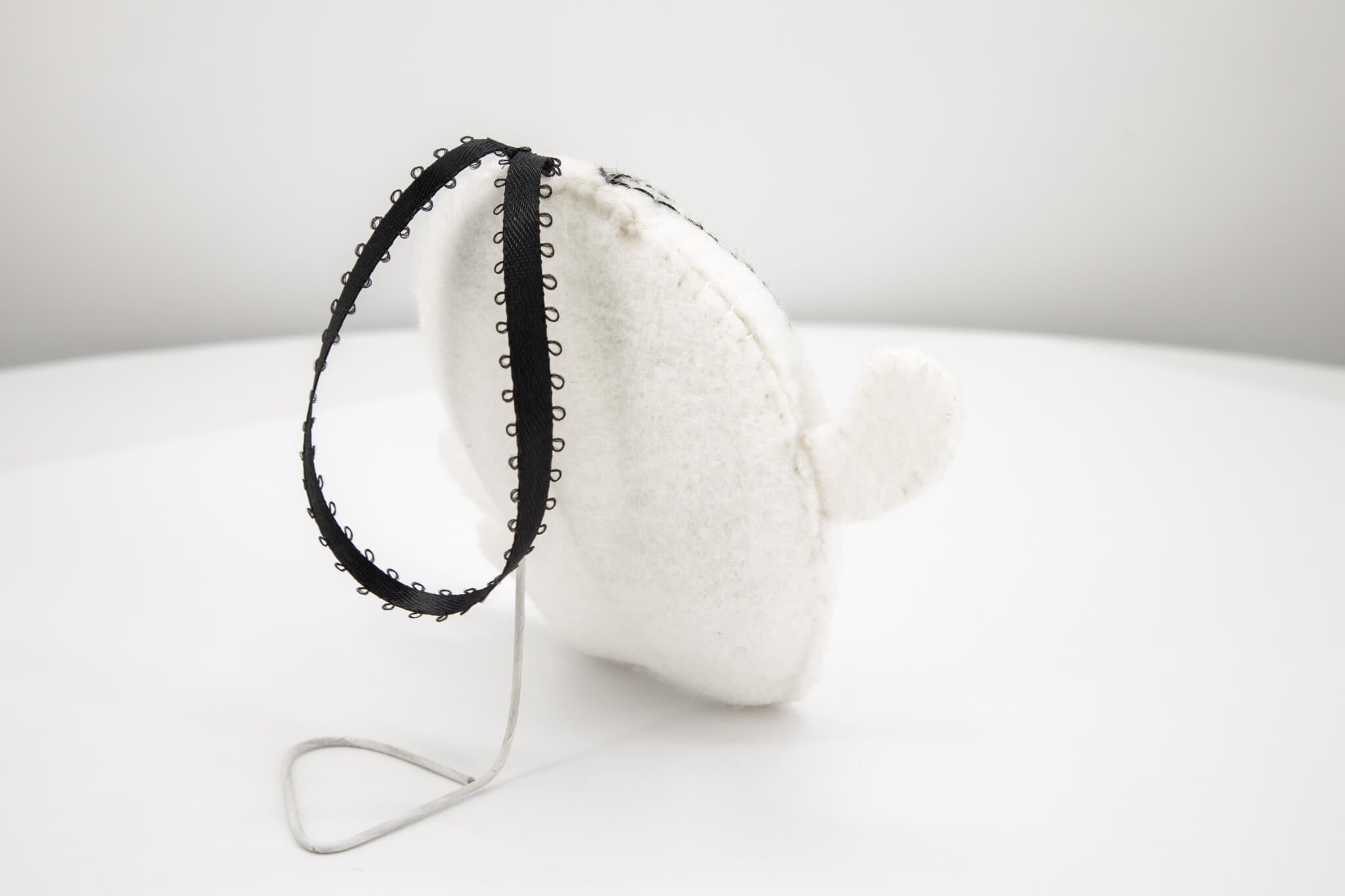 Felt Ghost Ornament - Pearl Moon Creations