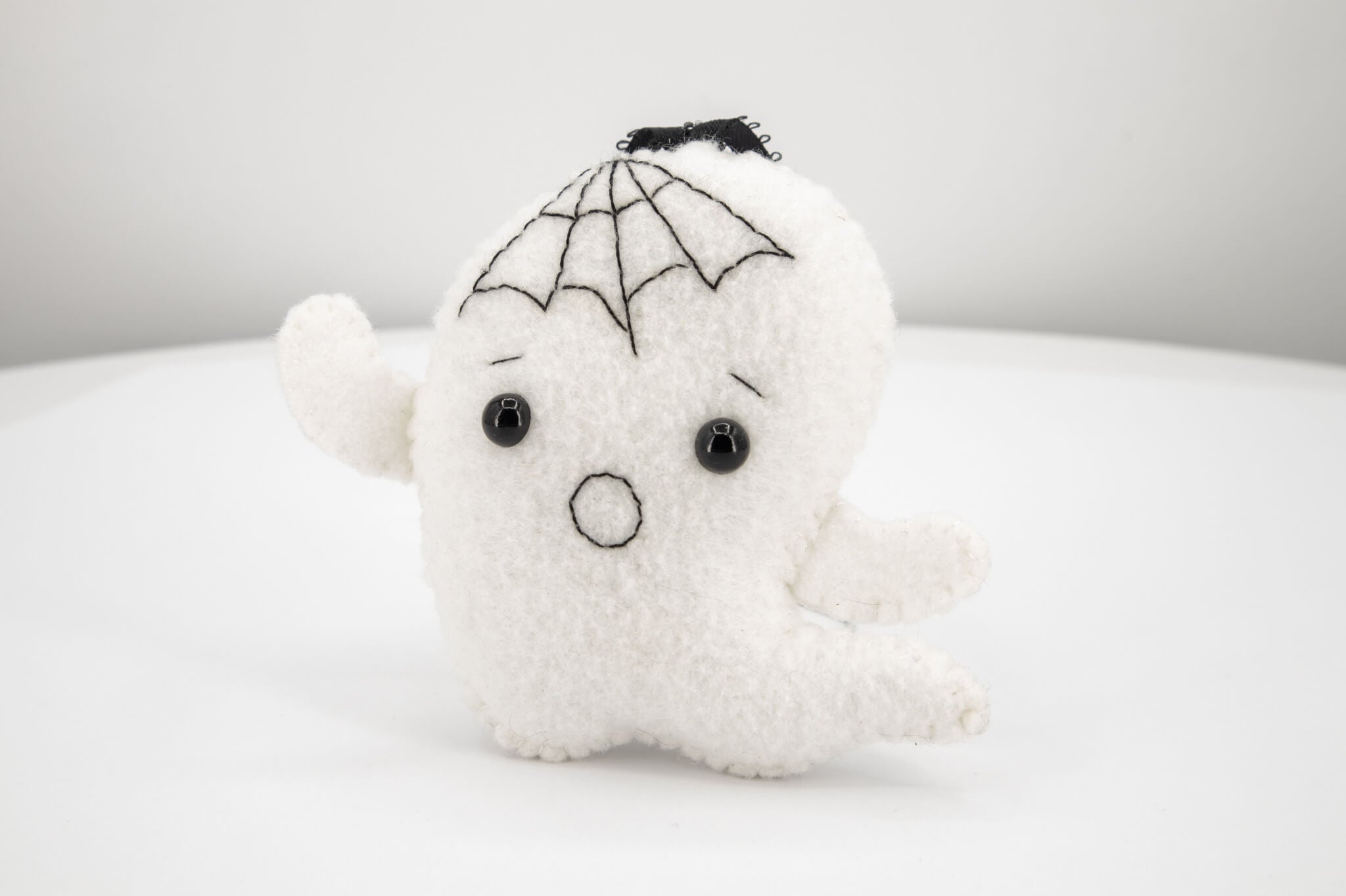 Felt Ghost Ornament - Pearl Moon Creations