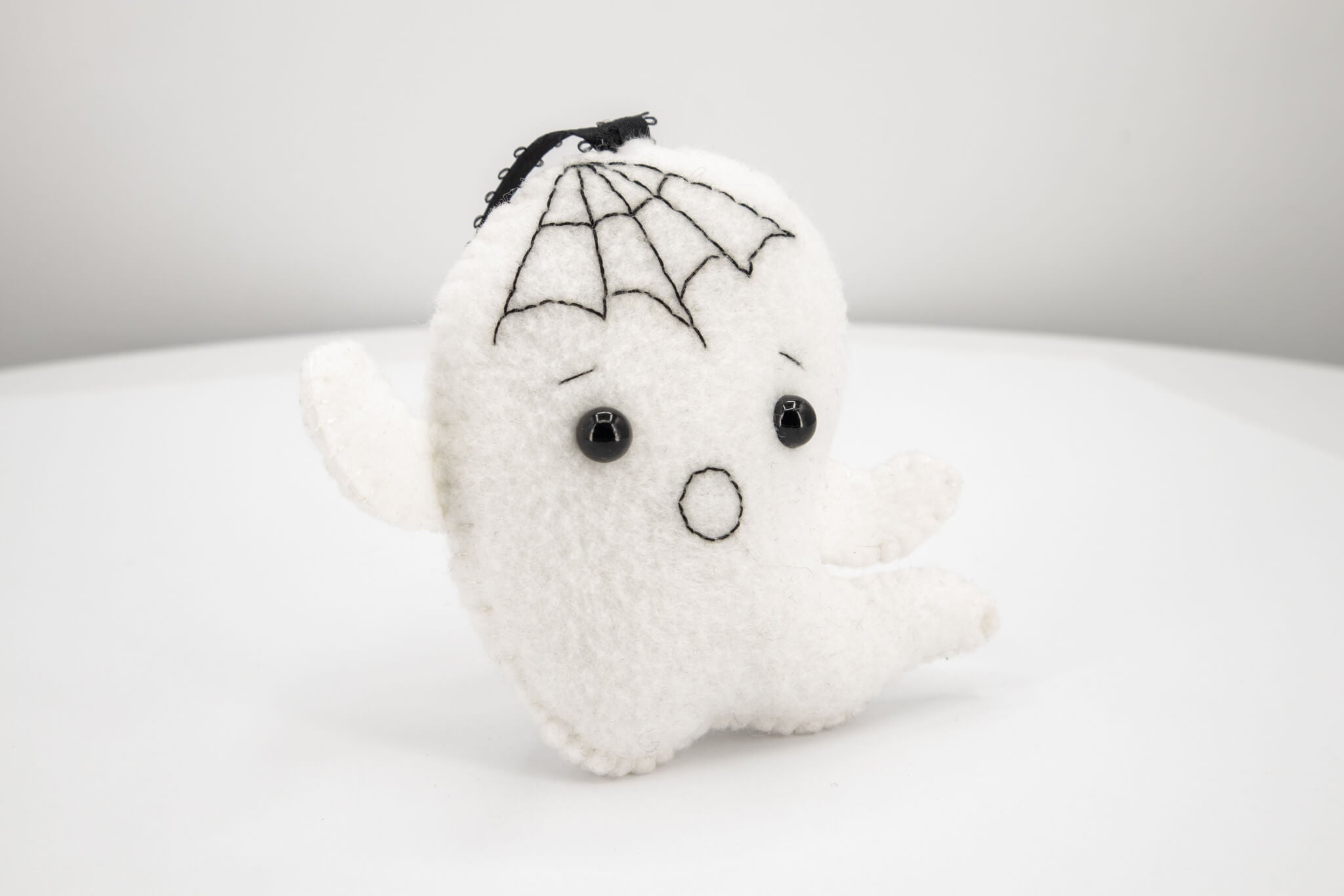 Felt Ghost Ornament - Pearl Moon Creations