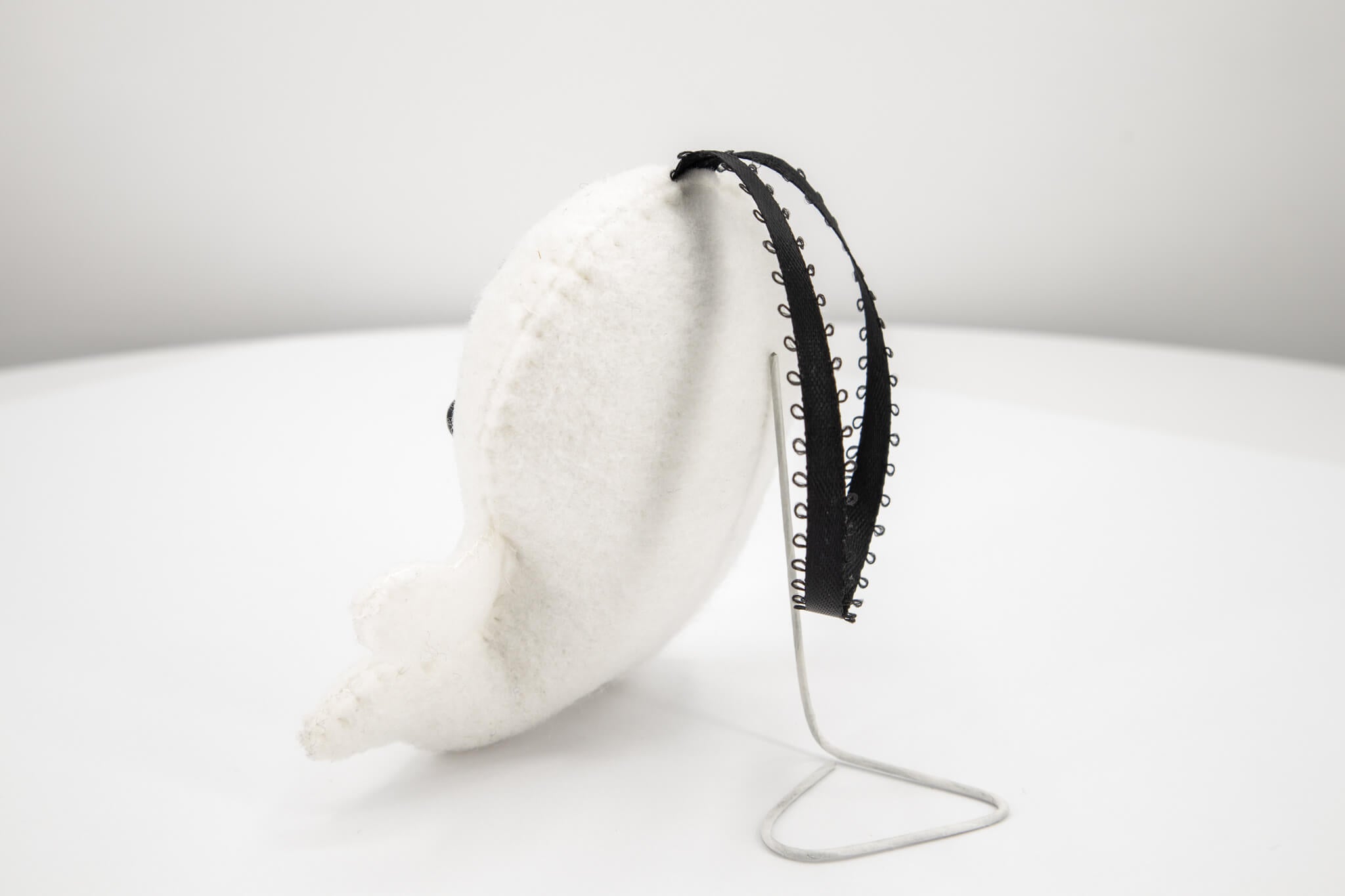 Felt Ghost Ornament - Pearl Moon Creations