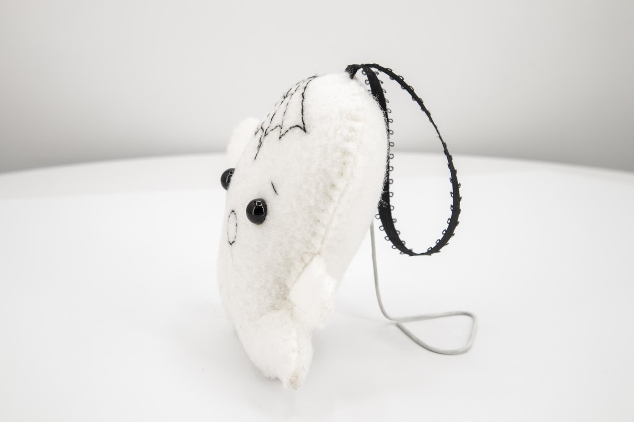 Felt Ghost Ornament - Pearl Moon Creations