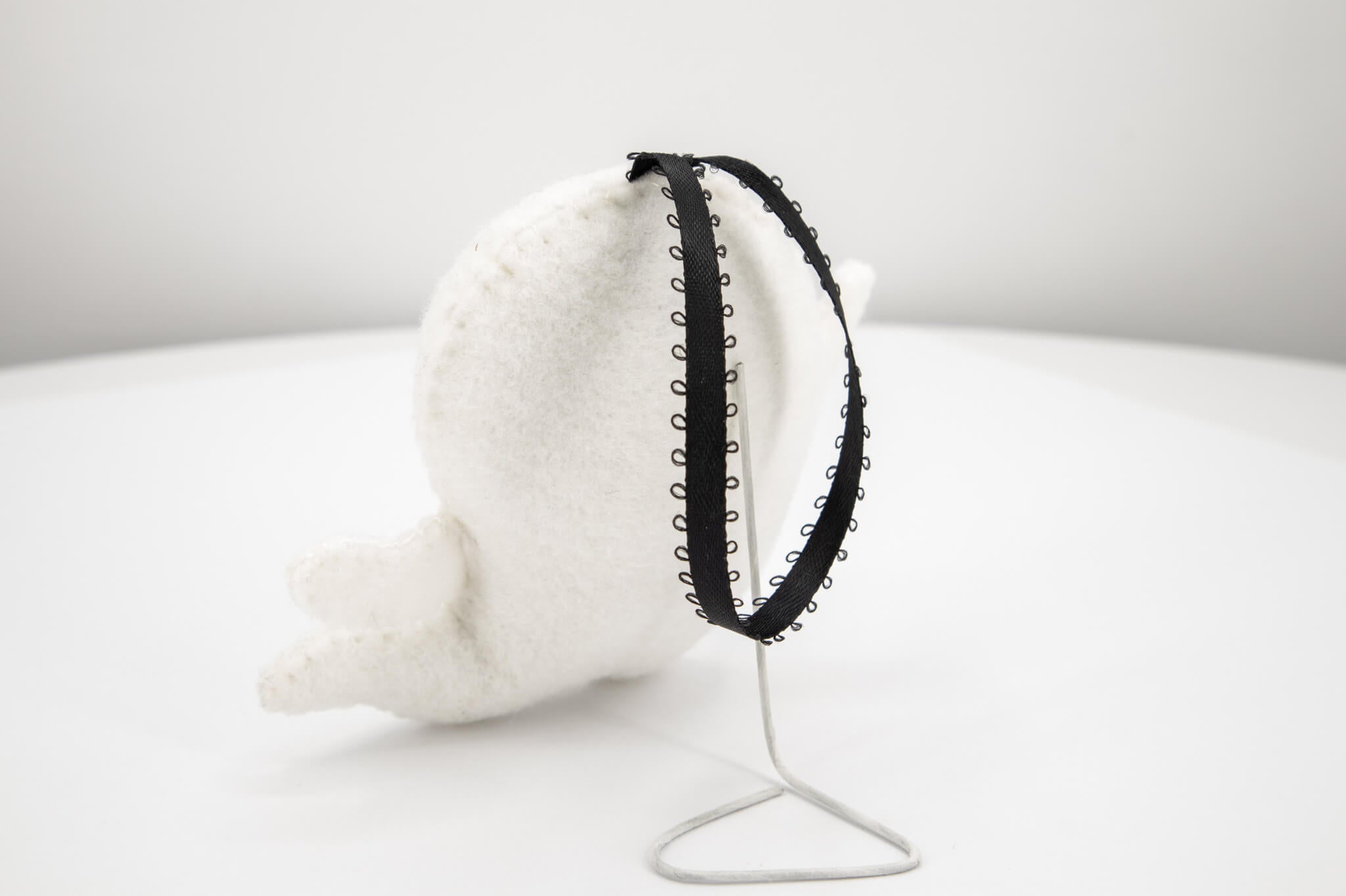 Felt Ghost Ornament - Pearl Moon Creations