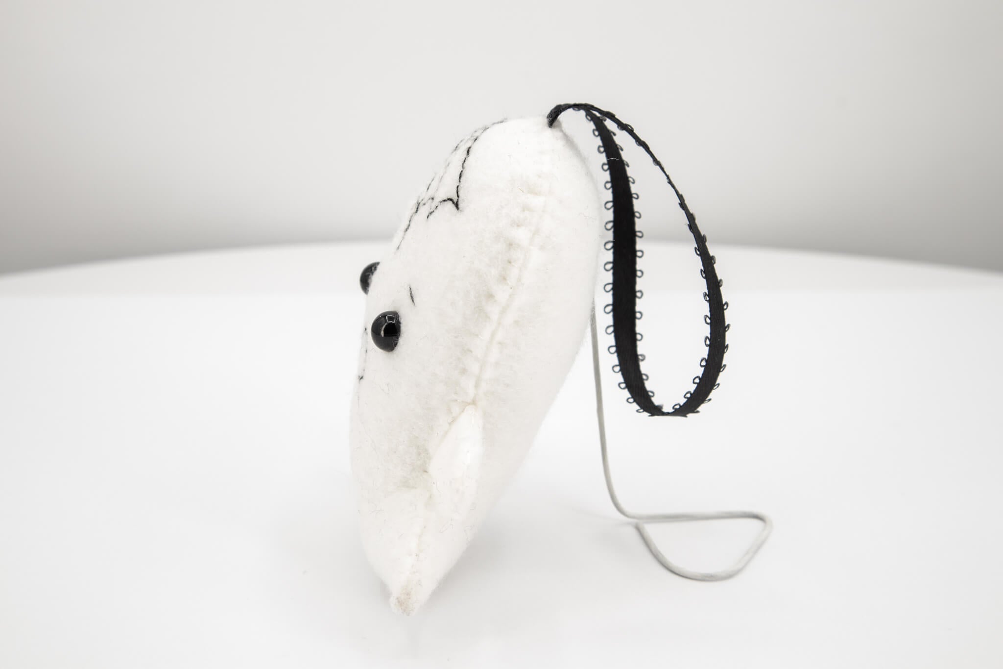 Felt Ghost Ornament - Pearl Moon Creations