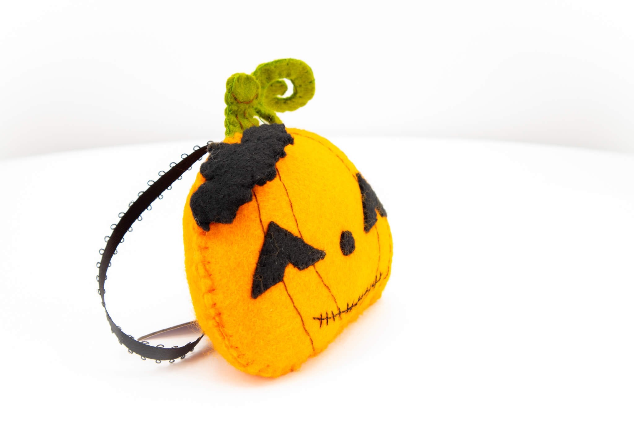 Felt Jack O Lantern Pumpkin Ornament - Pearl Moon Creations