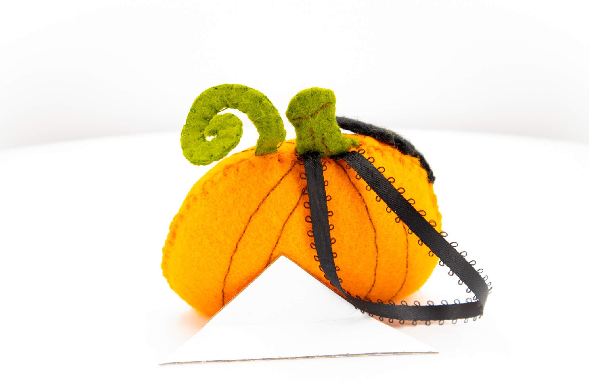 Felt Jack O Lantern Pumpkin Ornament - Pearl Moon Creations