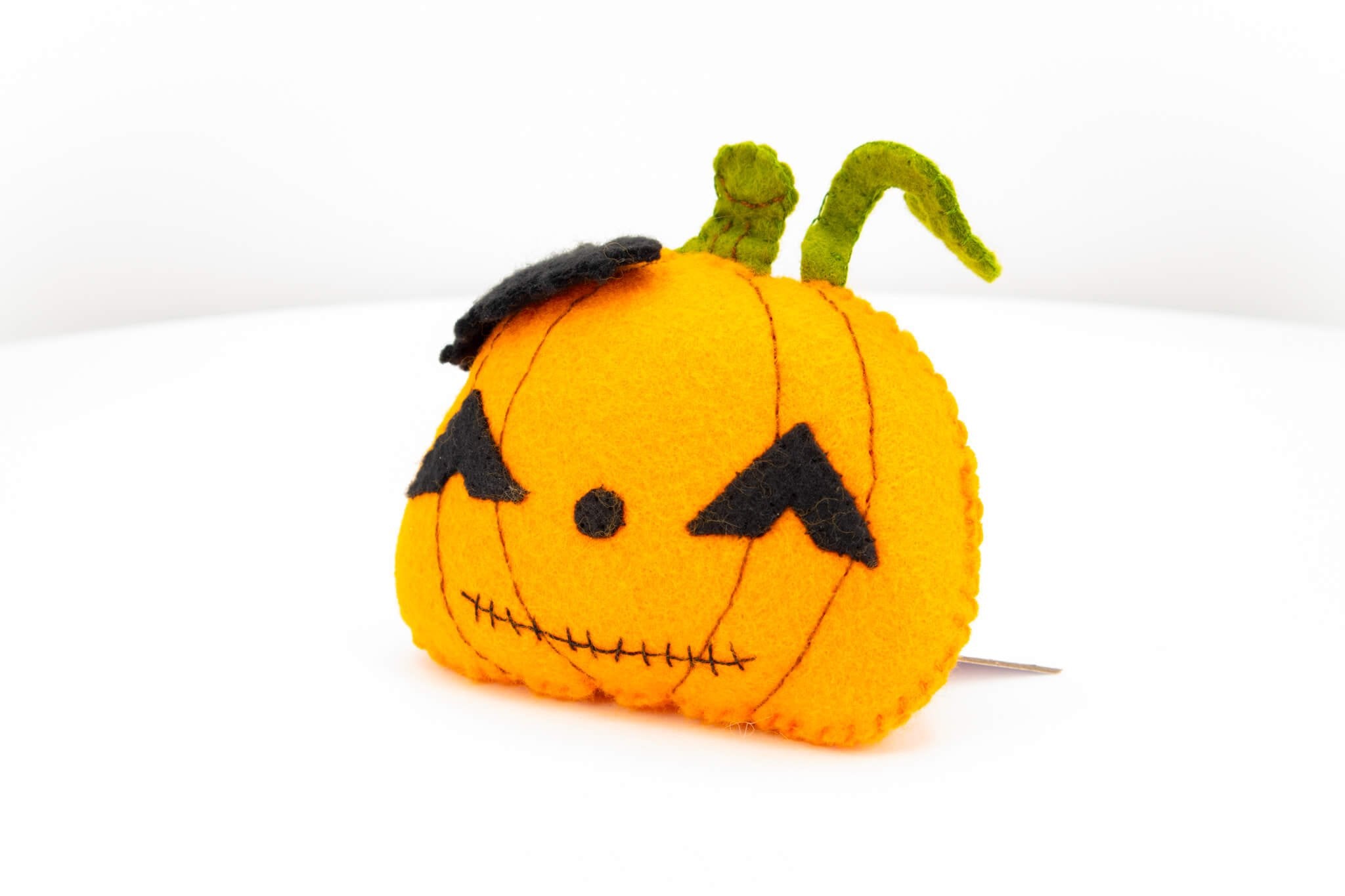 Felt Jack O Lantern Pumpkin Ornament - Pearl Moon Creations