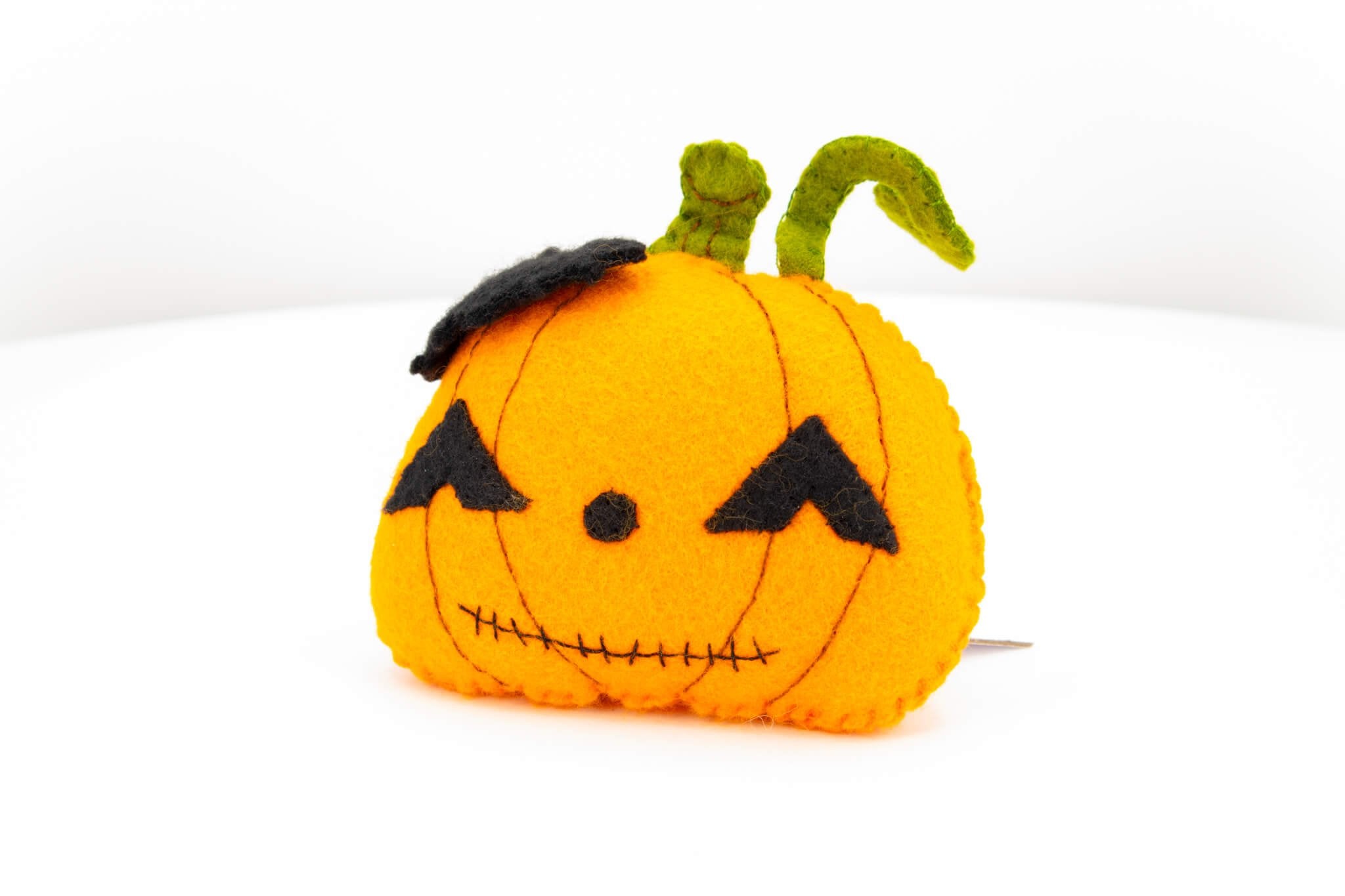 Felt Jack O Lantern Pumpkin Ornament - Pearl Moon Creations