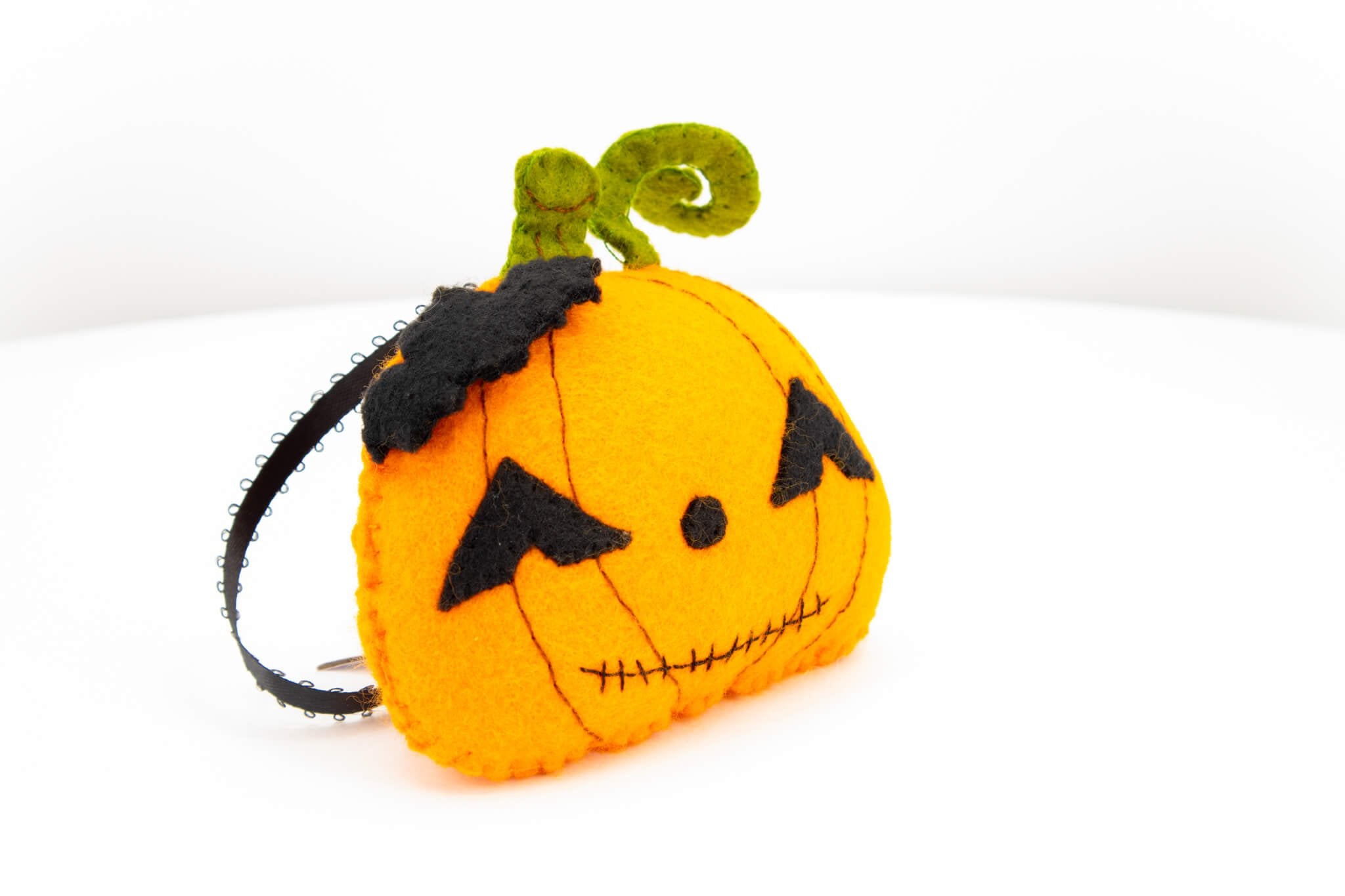 Felt Jack O Lantern Pumpkin Ornament - Pearl Moon Creations