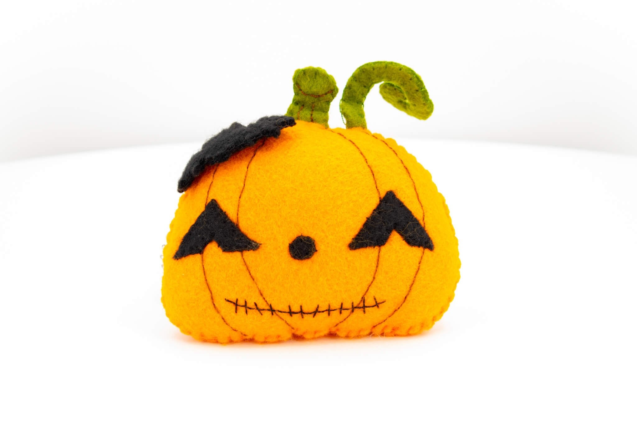 Felt Jack O Lantern Pumpkin Ornament - Pearl Moon Creations