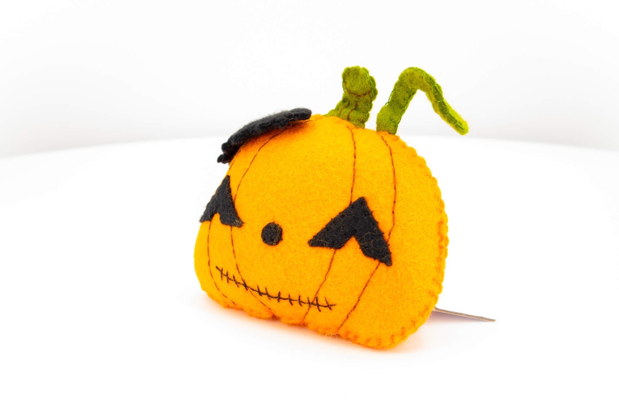 Felt Jack O Lantern Pumpkin Ornament - Pearl Moon Creations
