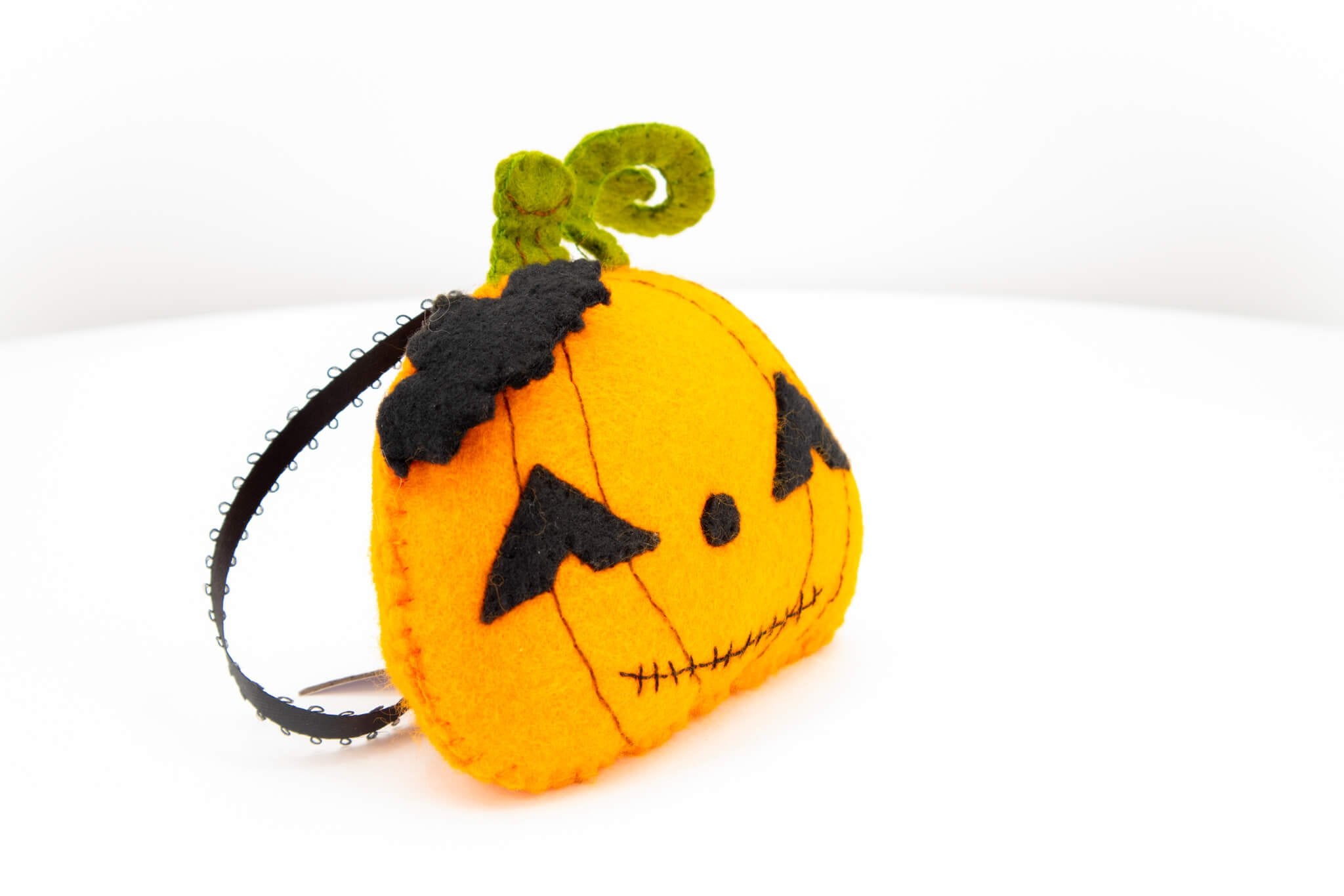 Felt Jack O Lantern Pumpkin Ornament - Pearl Moon Creations
