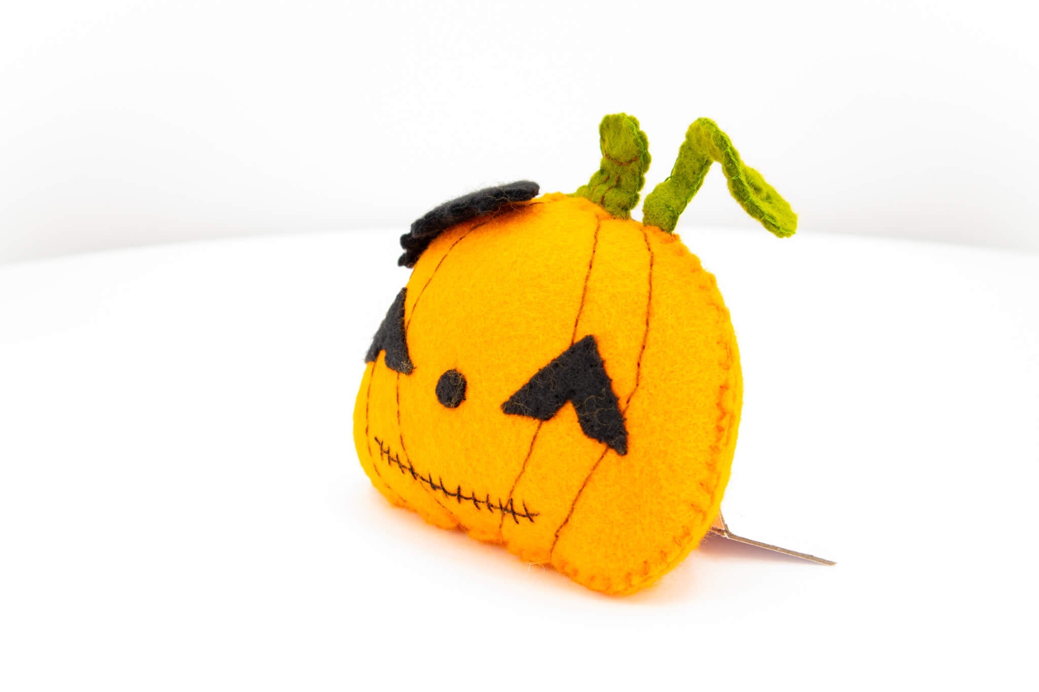 Felt Jack O Lantern Pumpkin Ornament - Pearl Moon Creations