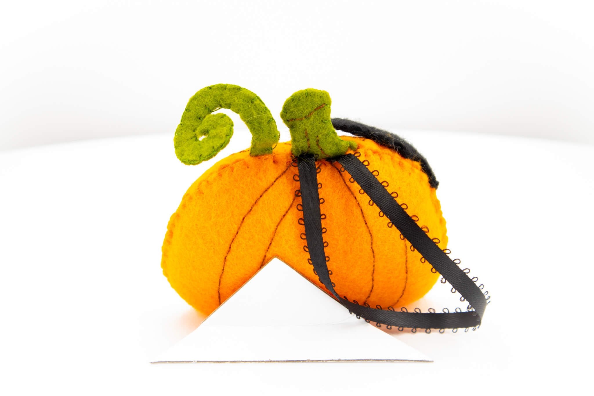 Felt Jack O Lantern Pumpkin Ornament - Pearl Moon Creations