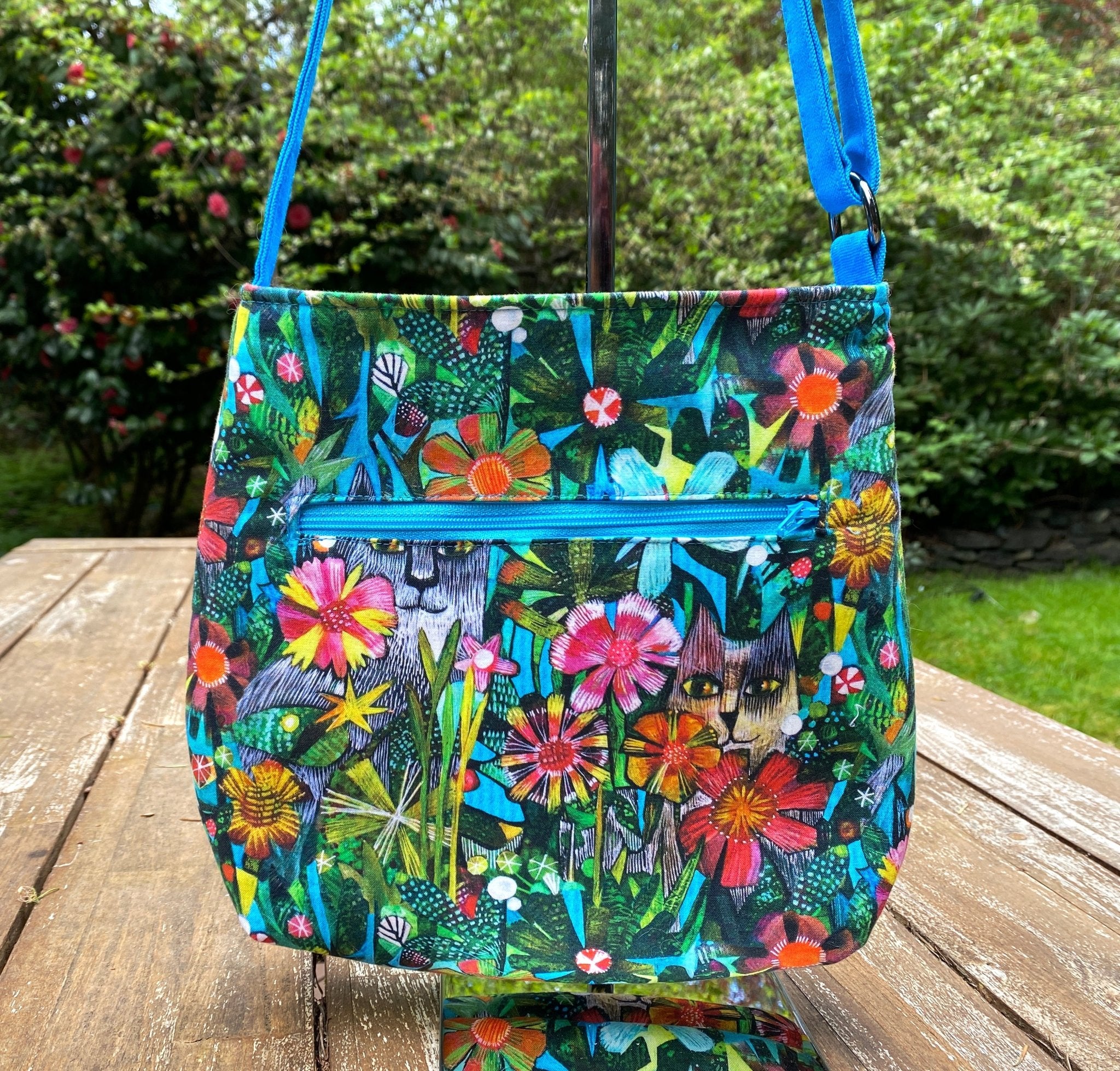 Flower Cats Crossbody Bag - Pearl Moon Creations