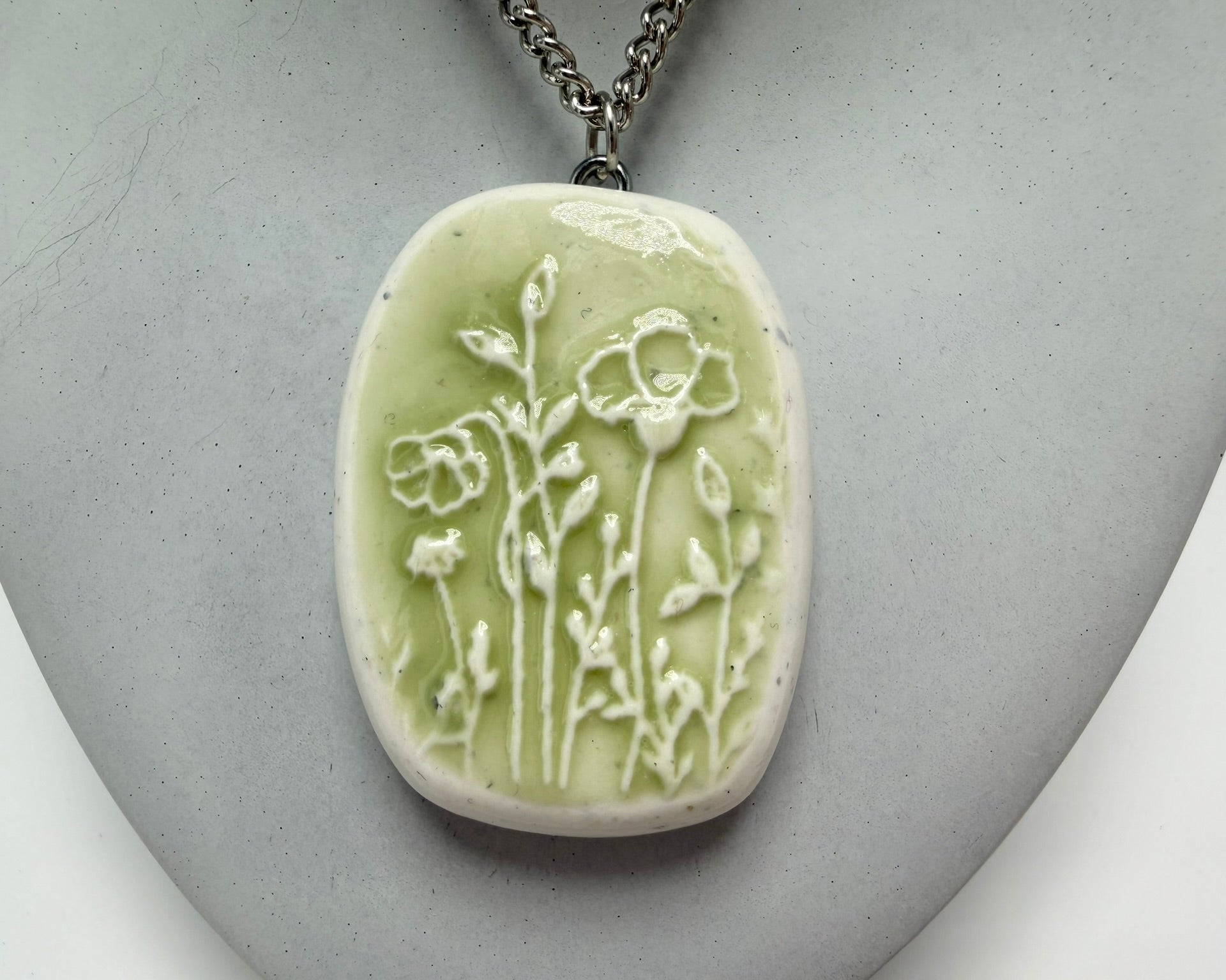 Green Wildflower Pendant Necklace - Pearl Moon Creations