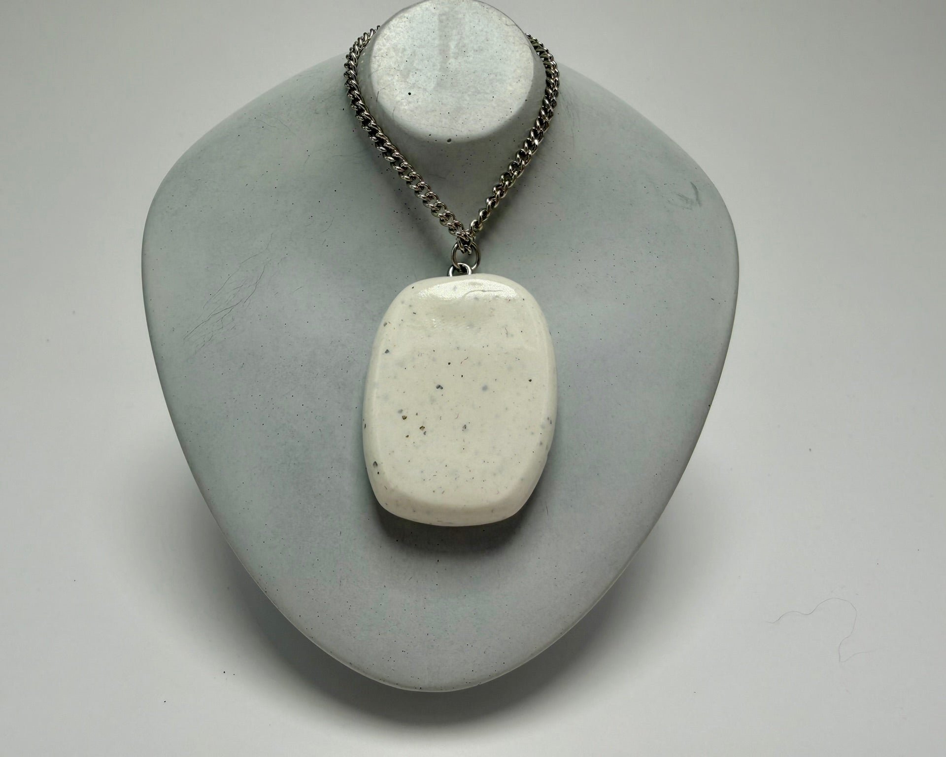 Green Wildflower Pendant Necklace - Pearl Moon Creations