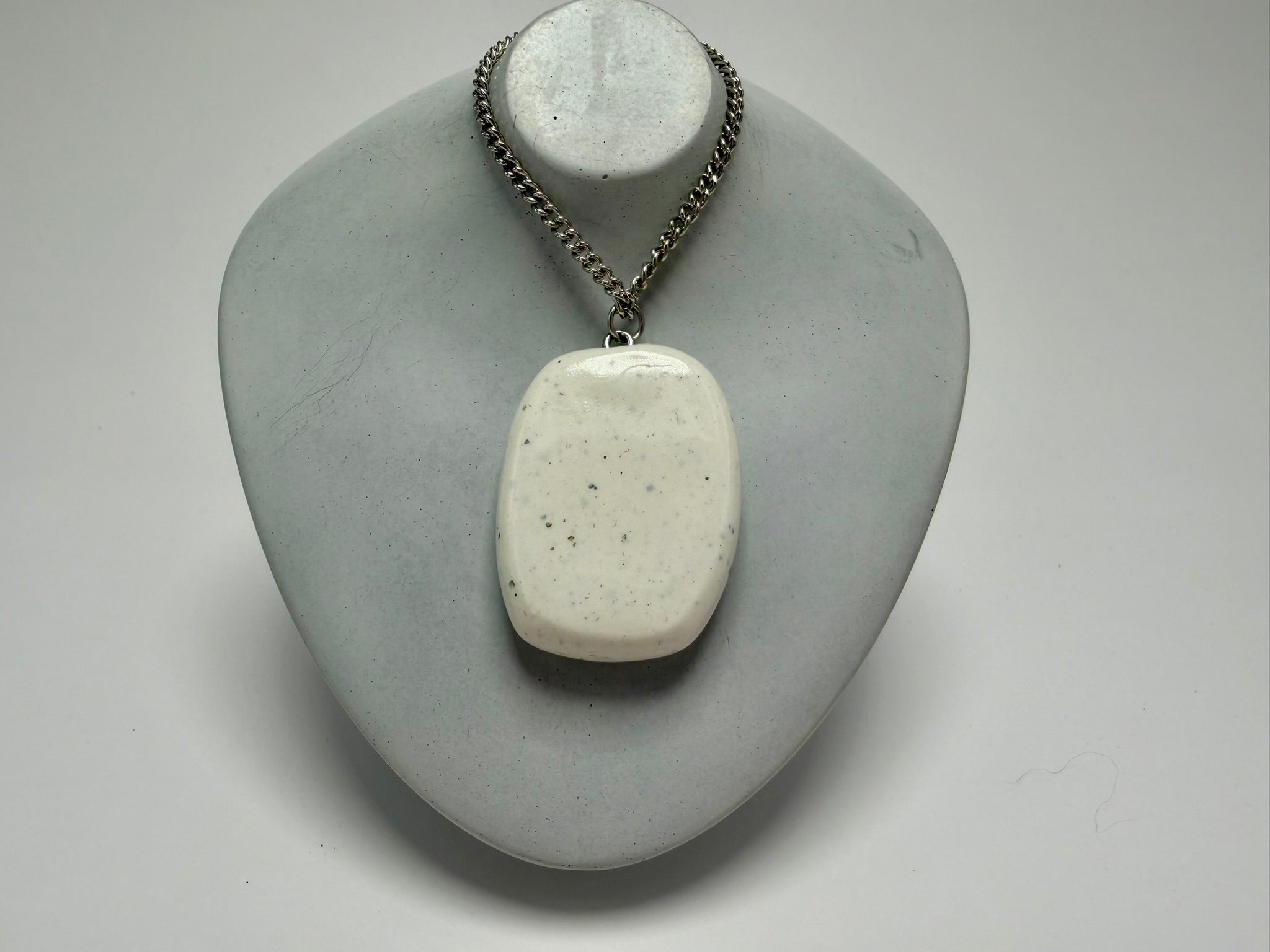 Green Wildflower Pendant Necklace - Pearl Moon Creations