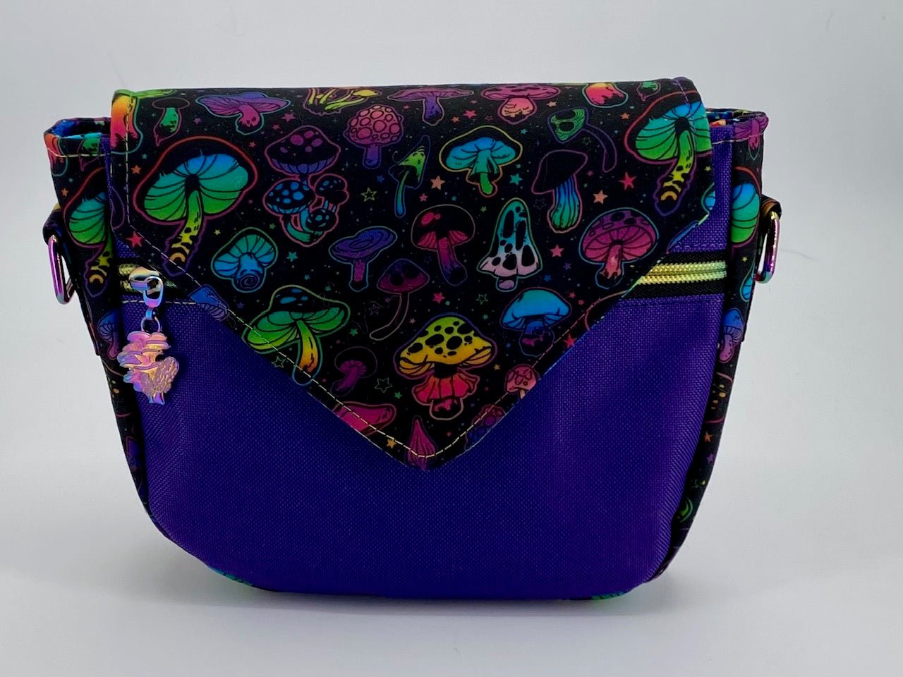 Magic Mushroom Acacia Crossbody Purse(Shelly) - Pearl Moon Creations