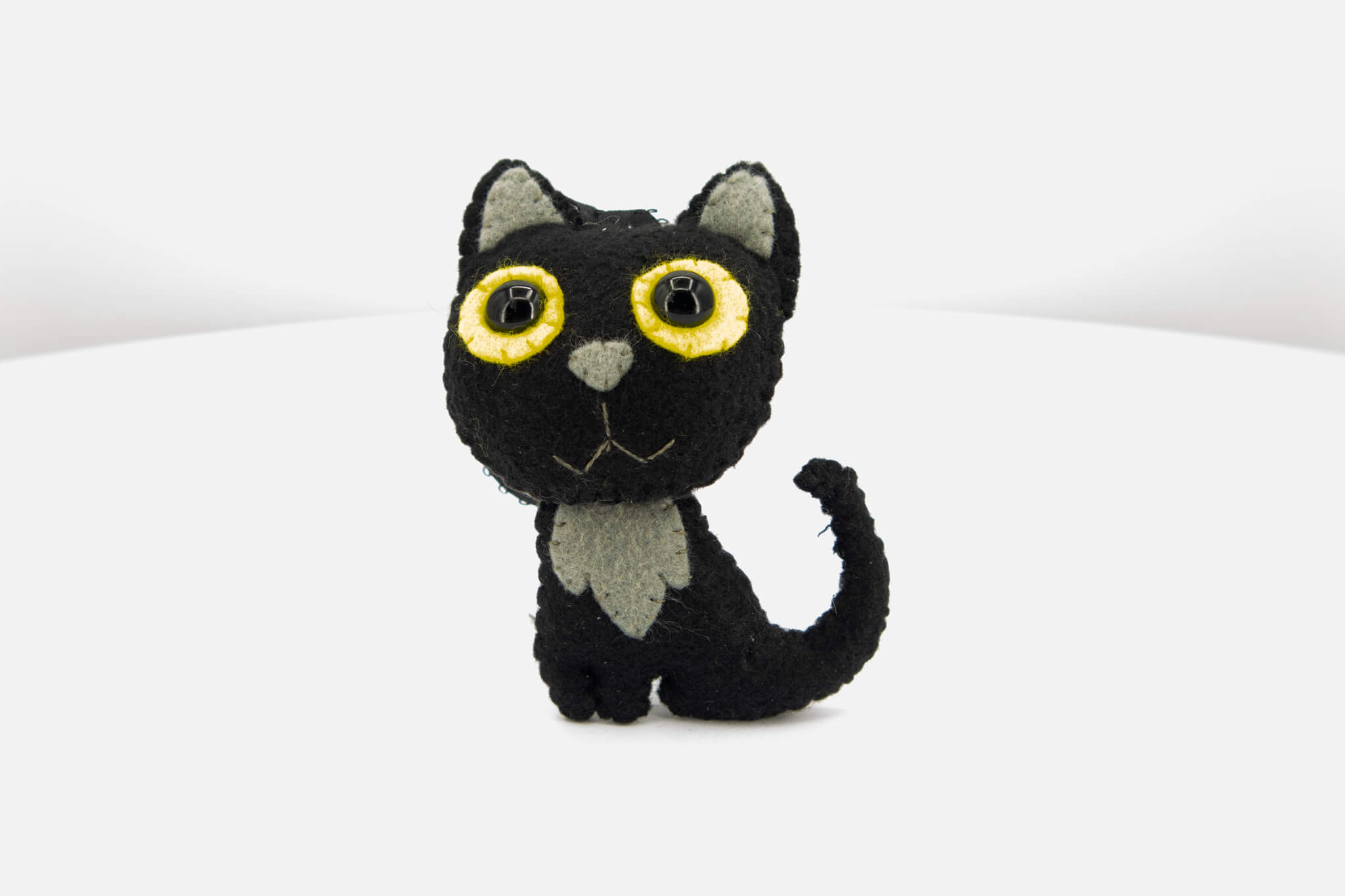 Quirky Felt Black Cat Ornament - Pearl Moon Creations