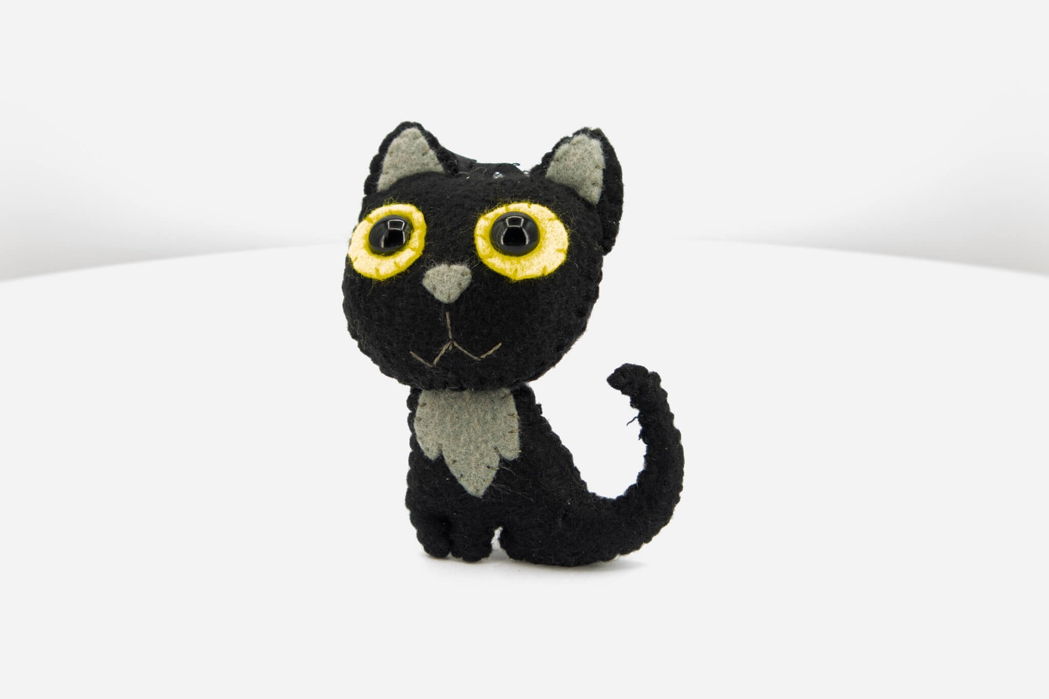 Quirky Felt Black Cat Ornament - Pearl Moon Creations