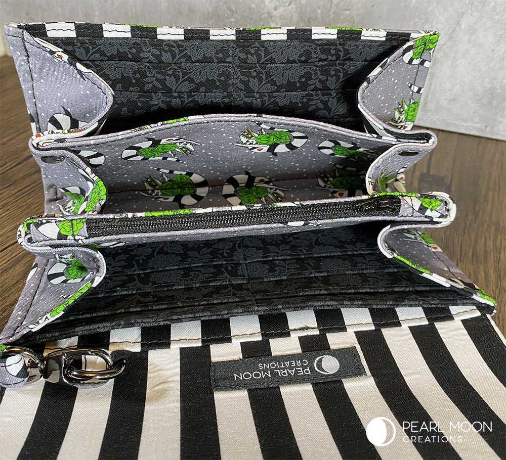 Sandworm Necessary Clutch Wallet - Pearl Moon Creations