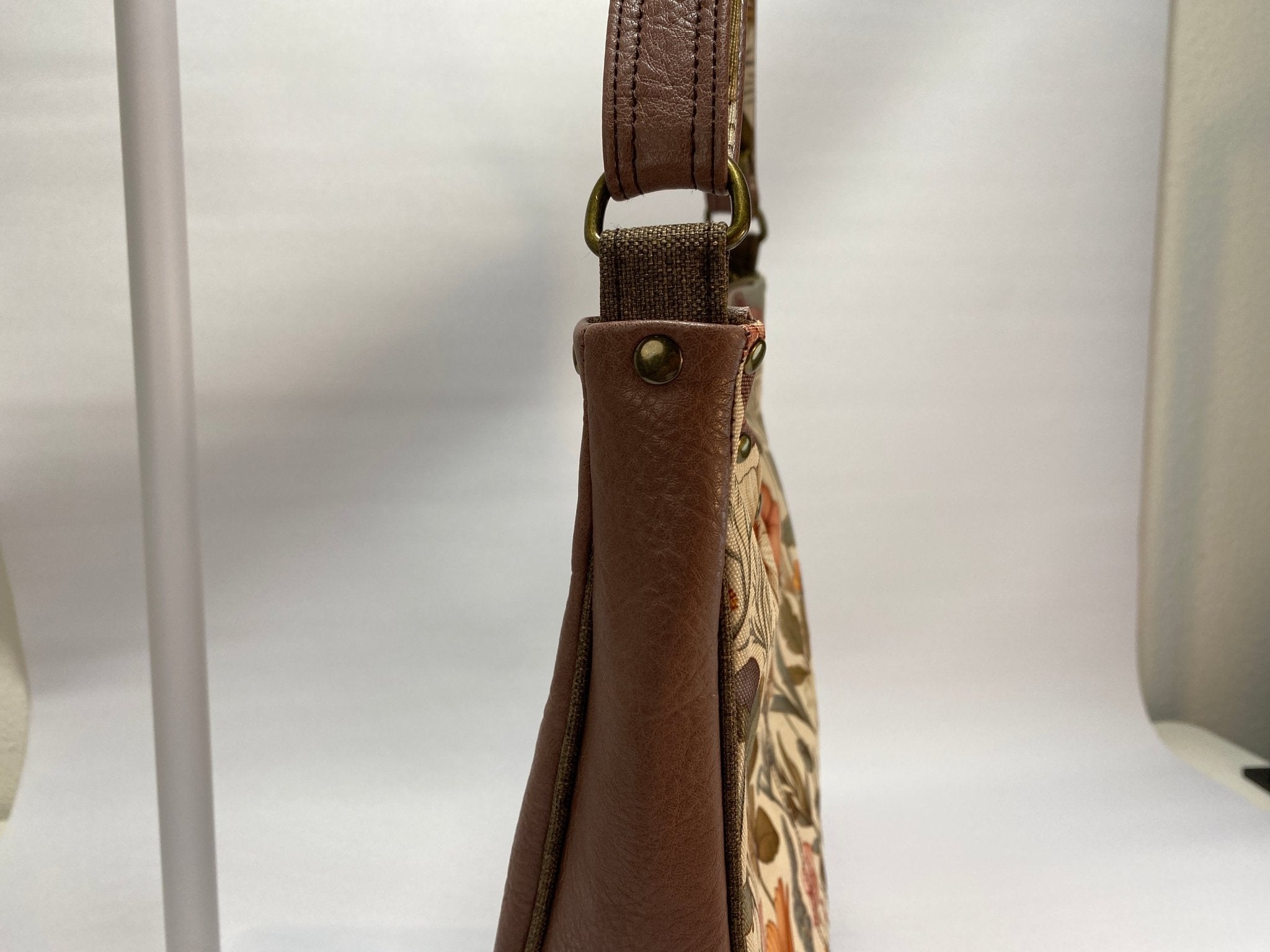 Vintage Floral Karola Shoulder Bag - Pearl Moon Creations