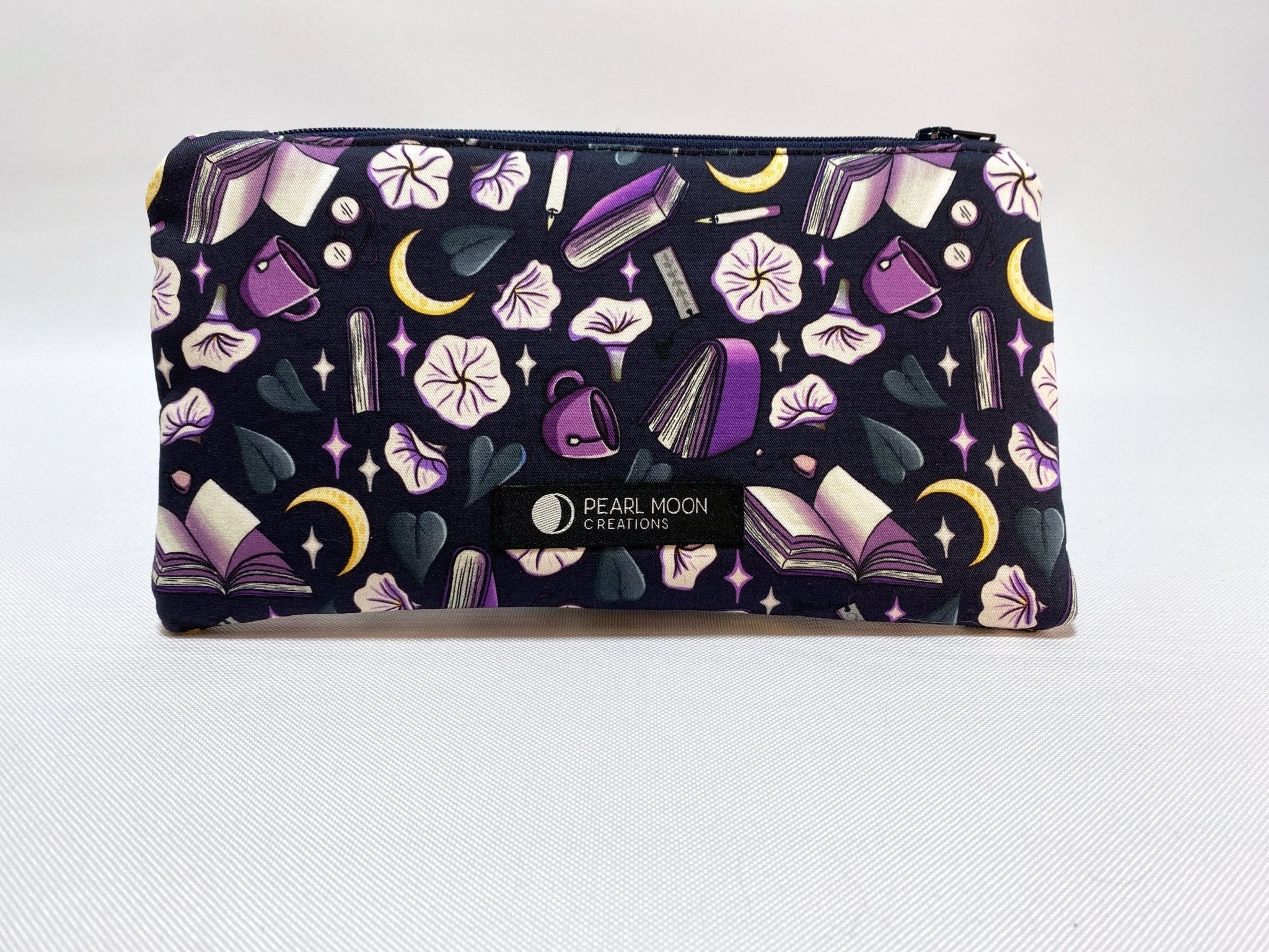 Zipper Pouch Books and Tea - Pearl Moon Creations