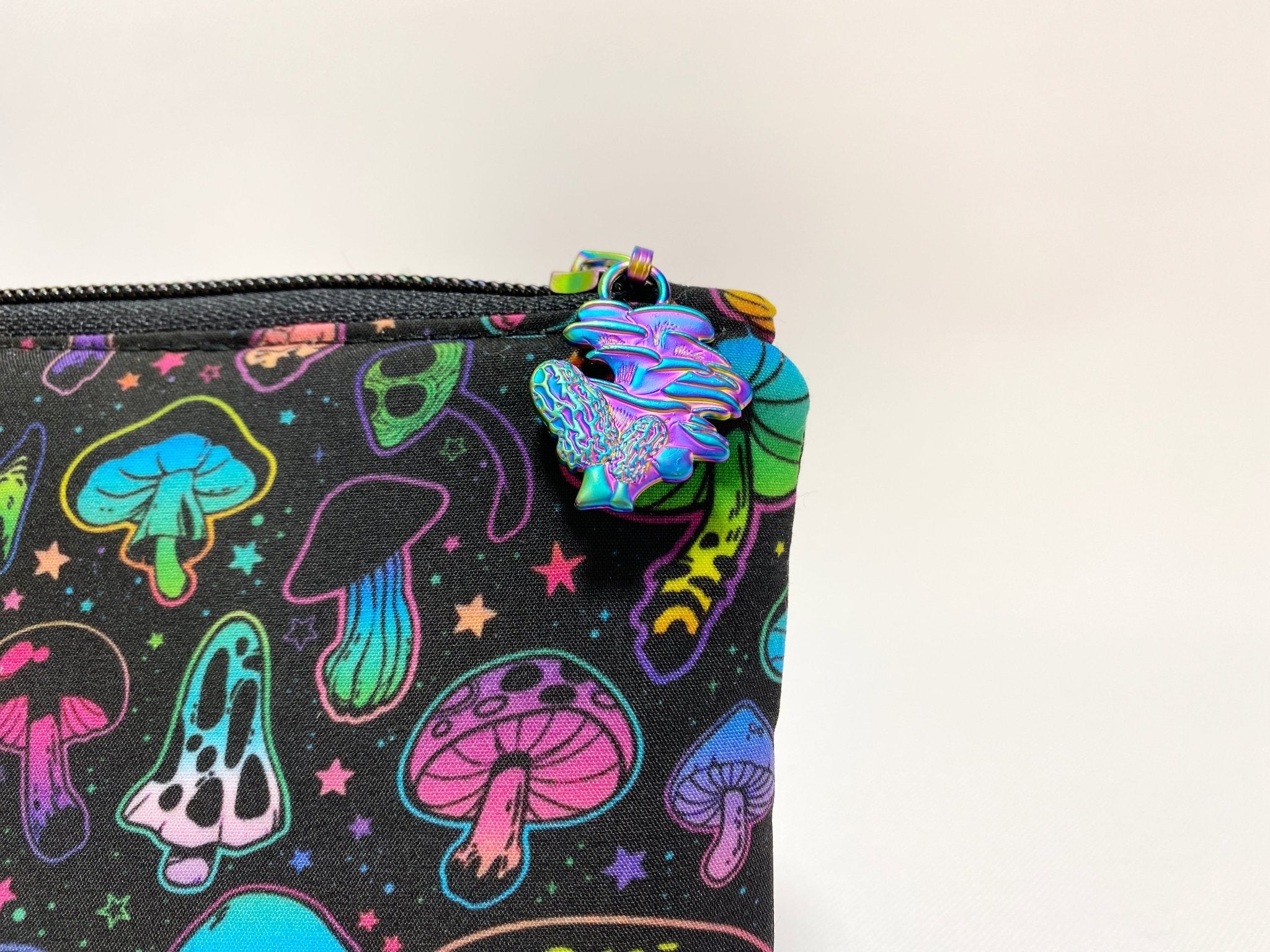 Zipper Pouch Rainbow Shrooms - Pearl Moon Creations