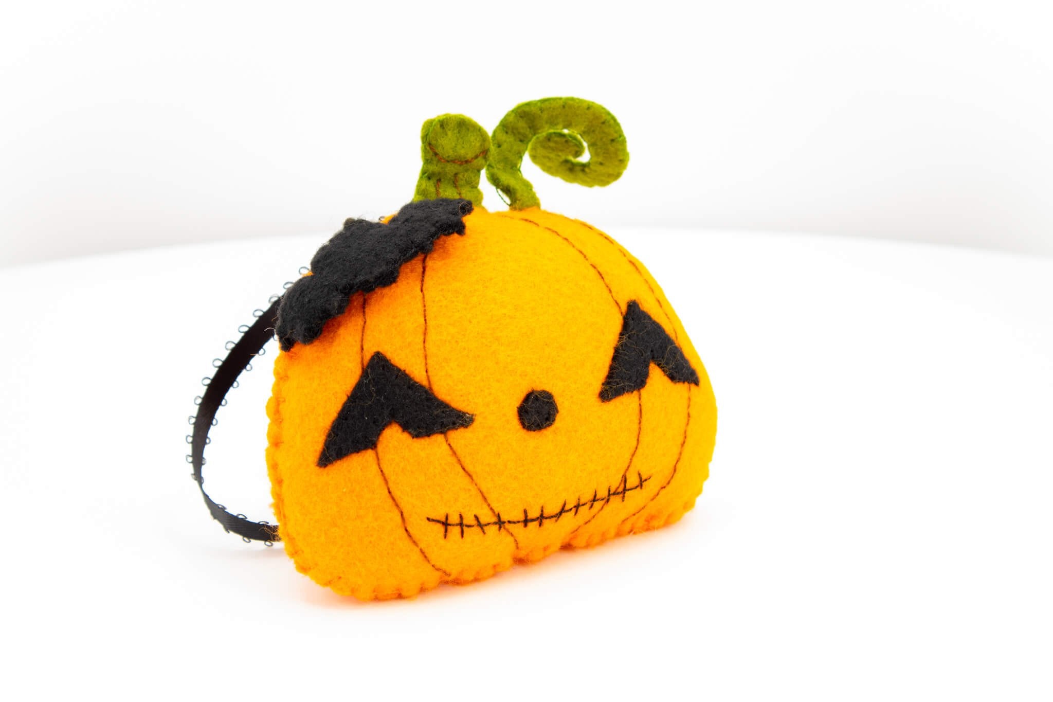 Felt Jack O Lantern Pumpkin Ornament - Pearl Moon Creations