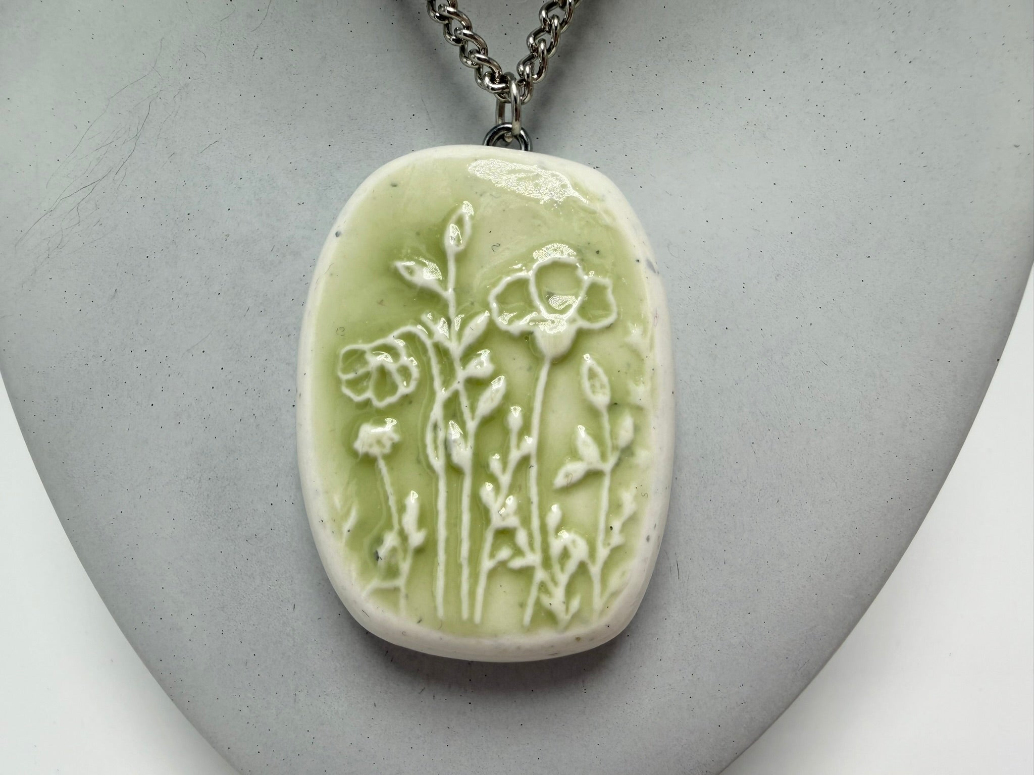 Green Wildflower Pendant Necklace - Pearl Moon Creations
