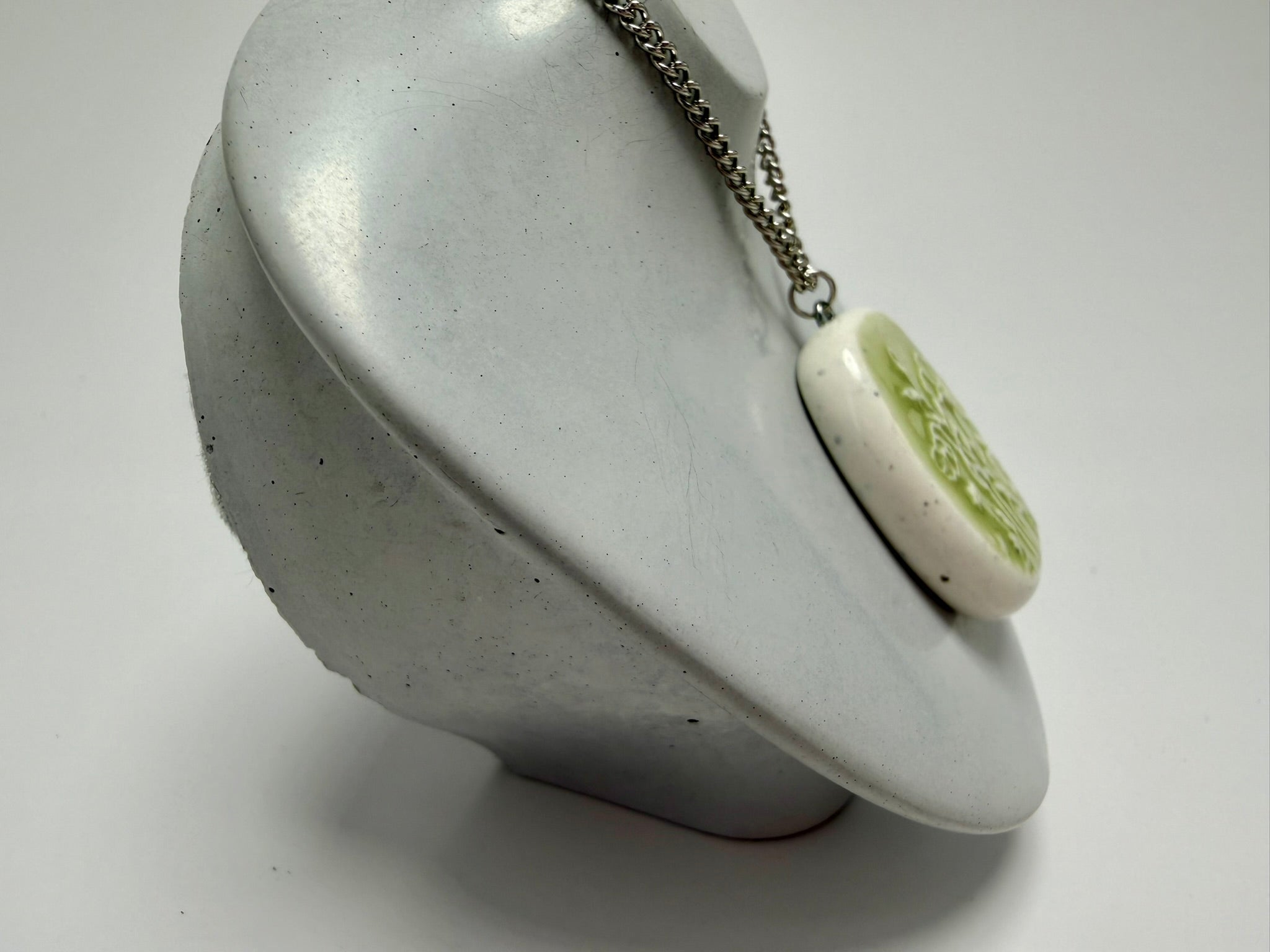 Green Wildflower Pendant Necklace - Pearl Moon Creations