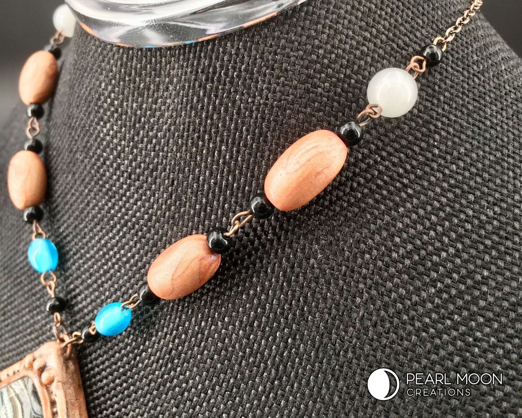 OOAK Swirl Pendant Beaded Necklace - Pearl Moon Creations